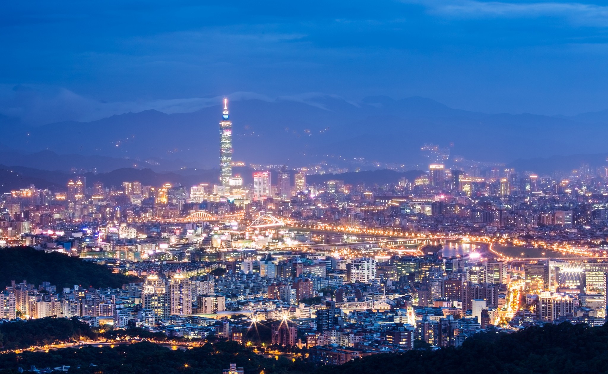 Скачать обои бесплатно Города, Ночь, Тайвань, Тайбэй, Сделано Человеком картинка на рабочий стол ПК