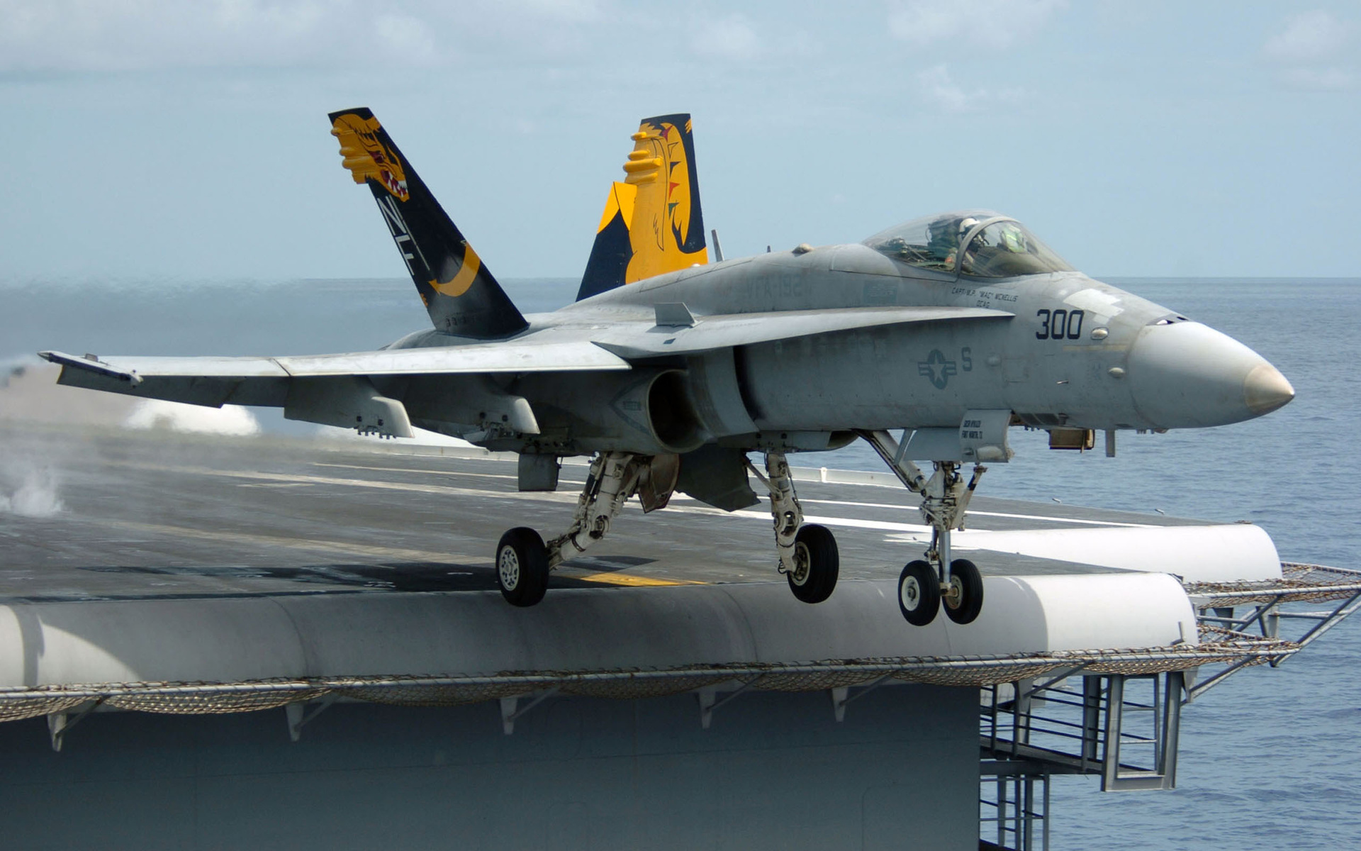 Laden Sie das Militär, Boeing F/a 18E/f Super Hornet-Bild kostenlos auf Ihren PC-Desktop herunter