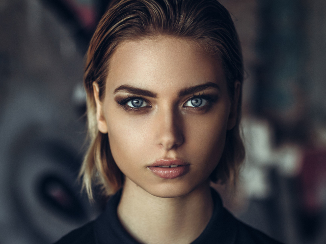 Download mobile wallpaper Face, Model, Women, Blue Eyes, Short Hair, Stare for free.