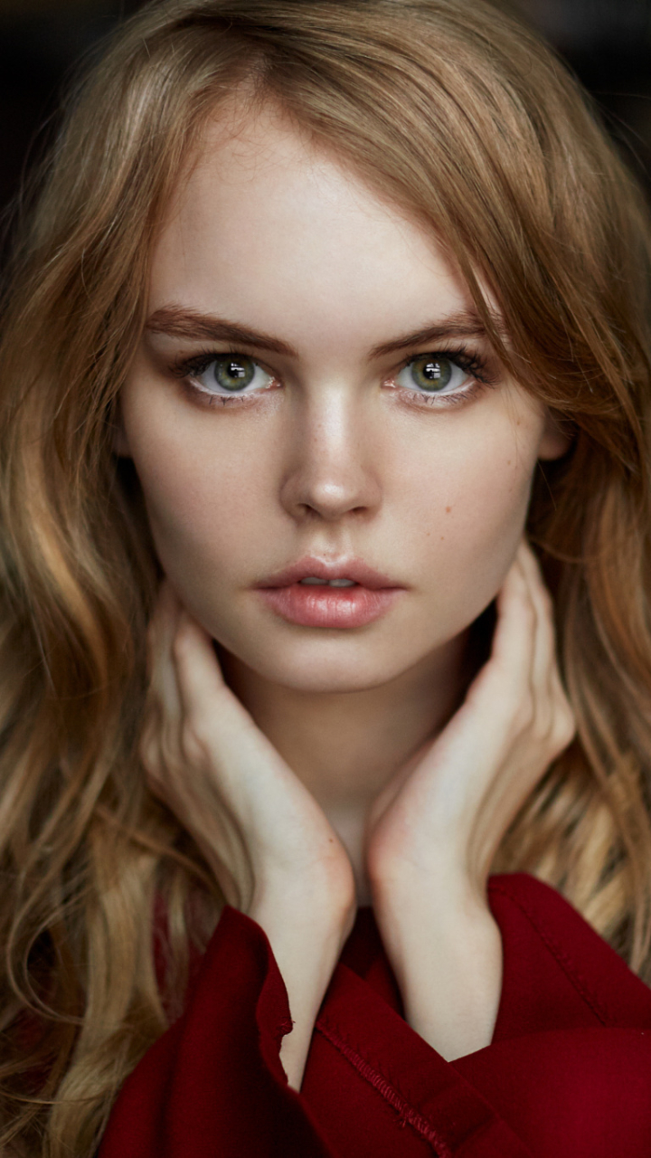 Download mobile wallpaper Blonde, Russian, Face, Model, Women, Green Eyes, Anastasiya Scheglova for free.