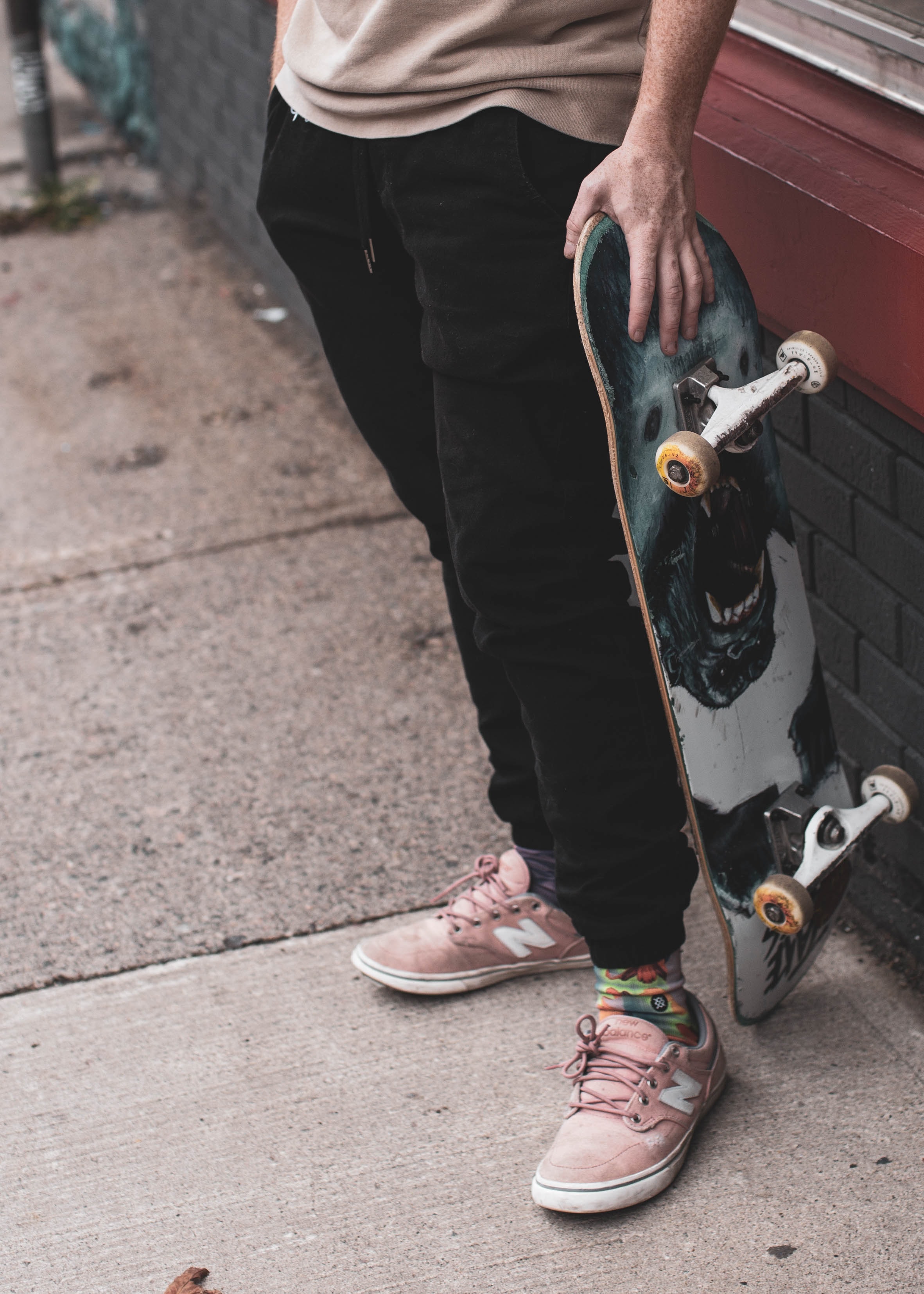 Download mobile wallpaper Legs, Miscellanea, Miscellaneous, Person, Hand, Sneakers, Human, Skateboard for free.