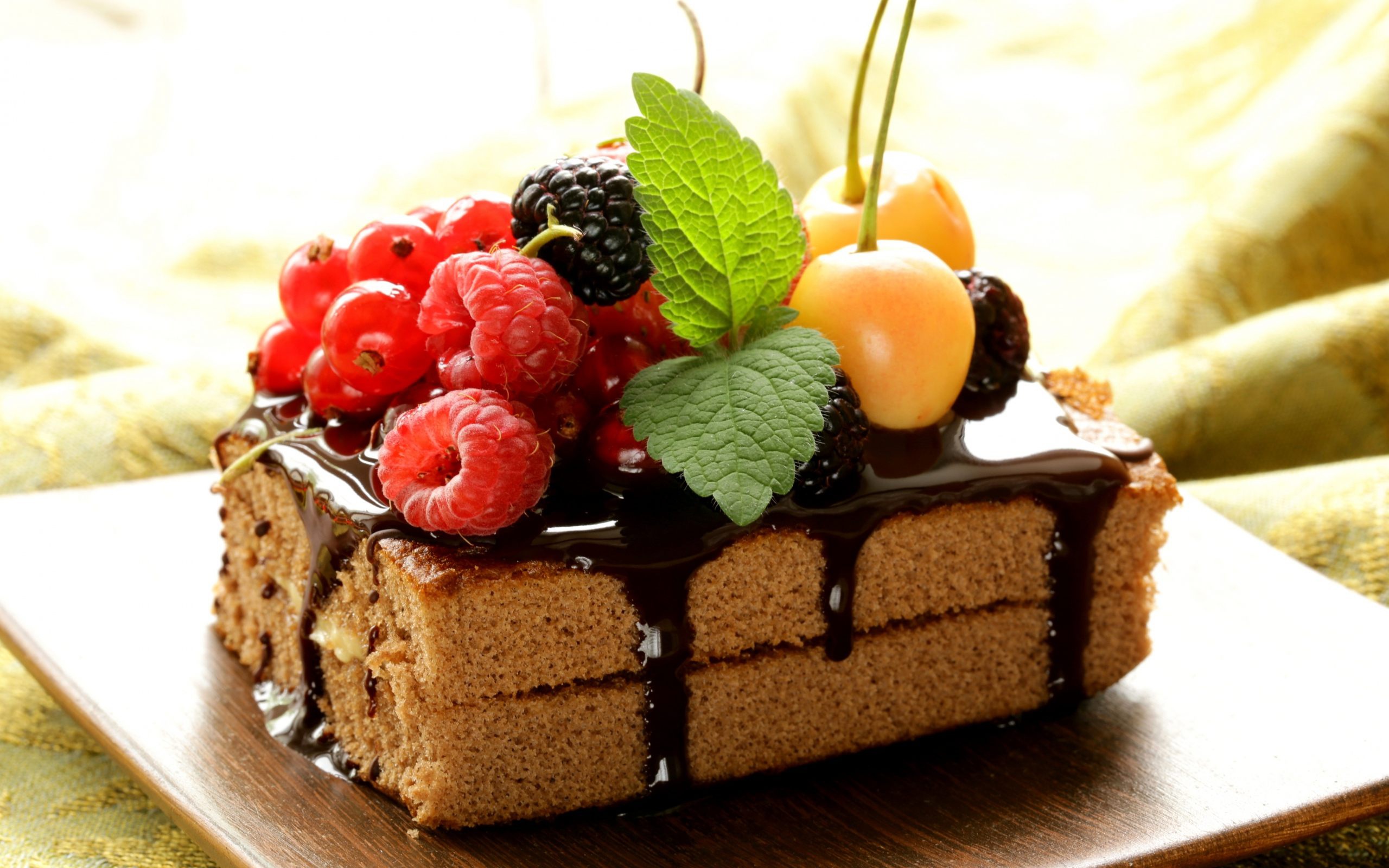 Download mobile wallpaper Food, Dessert, Berry, Fruit, Pastry for free.