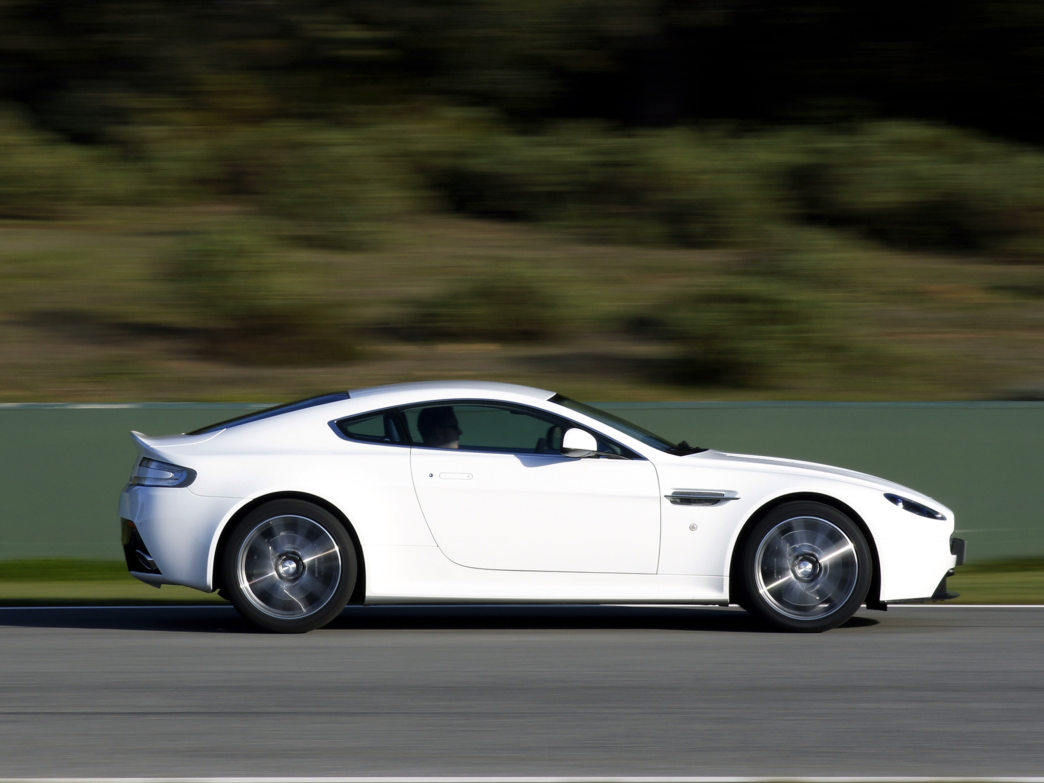 auto, aston martin, cars, white, side view, speed, 2011, v8, vantage wallpapers for tablet