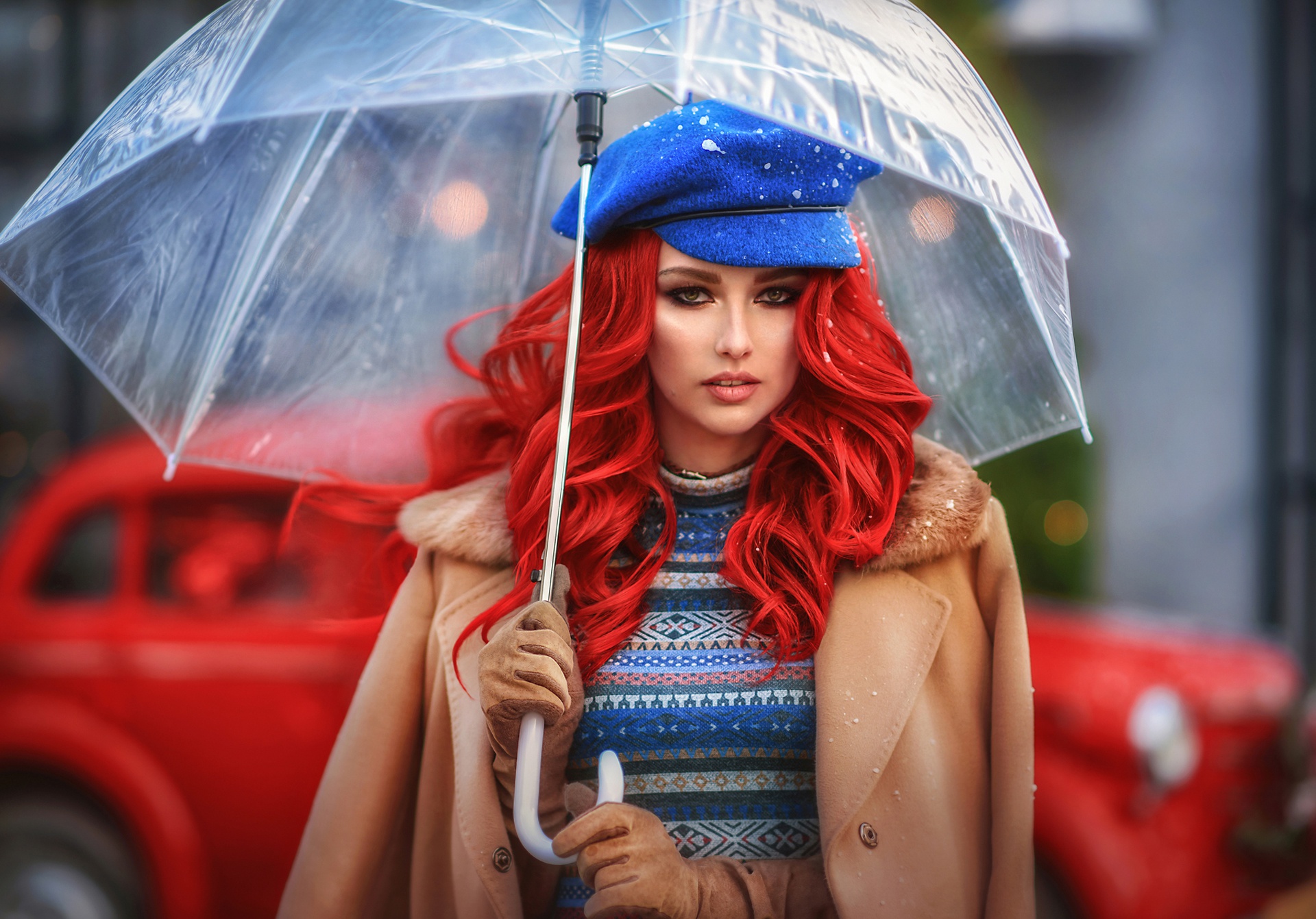 Handy-Wallpaper Regenschirm, Hut, Mantel, Modell, Frauen, Rote Haare kostenlos herunterladen.