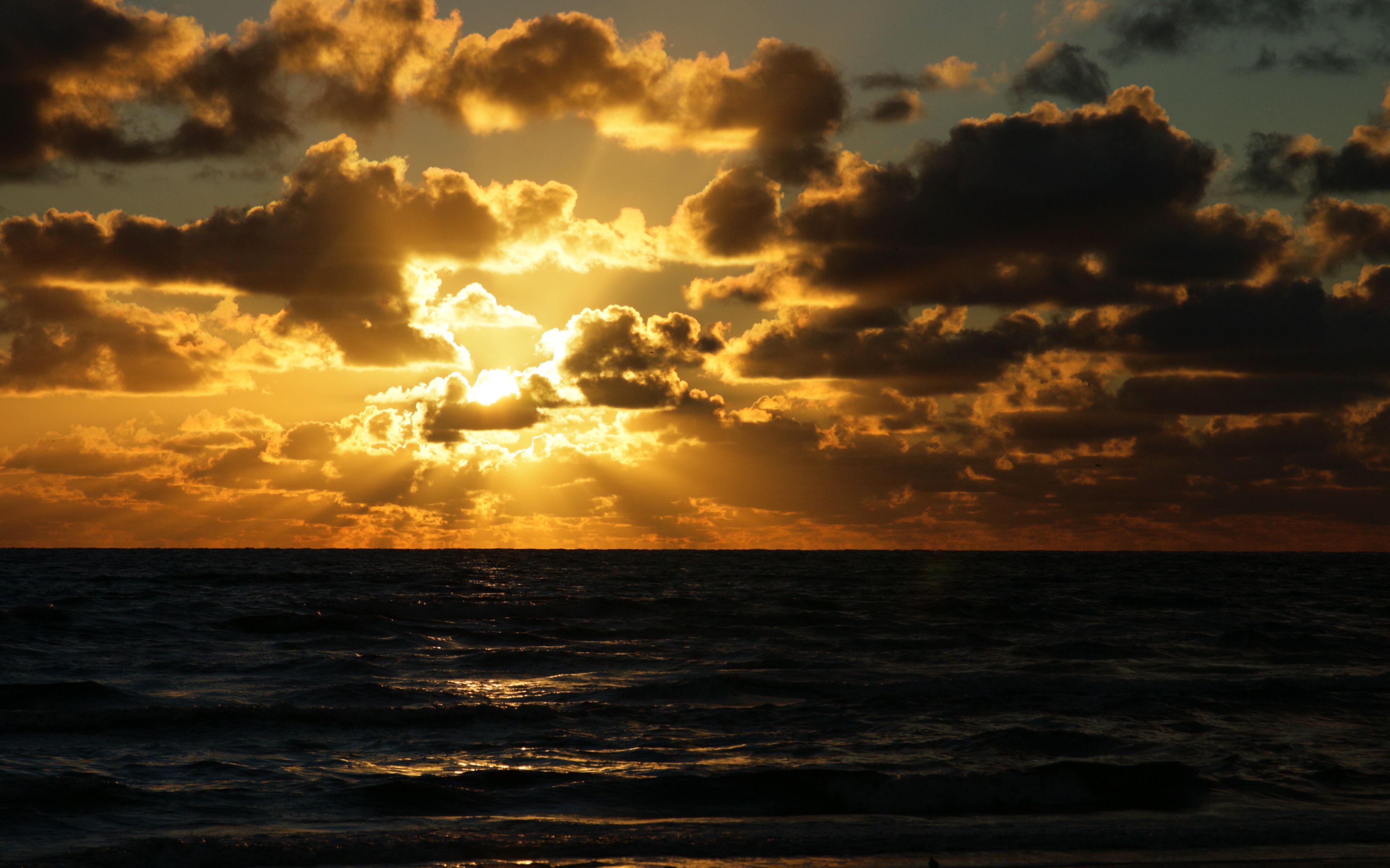 Free download wallpaper Nature, Horizon, Ocean, Earth, Cloud, Sunbeam on your PC desktop