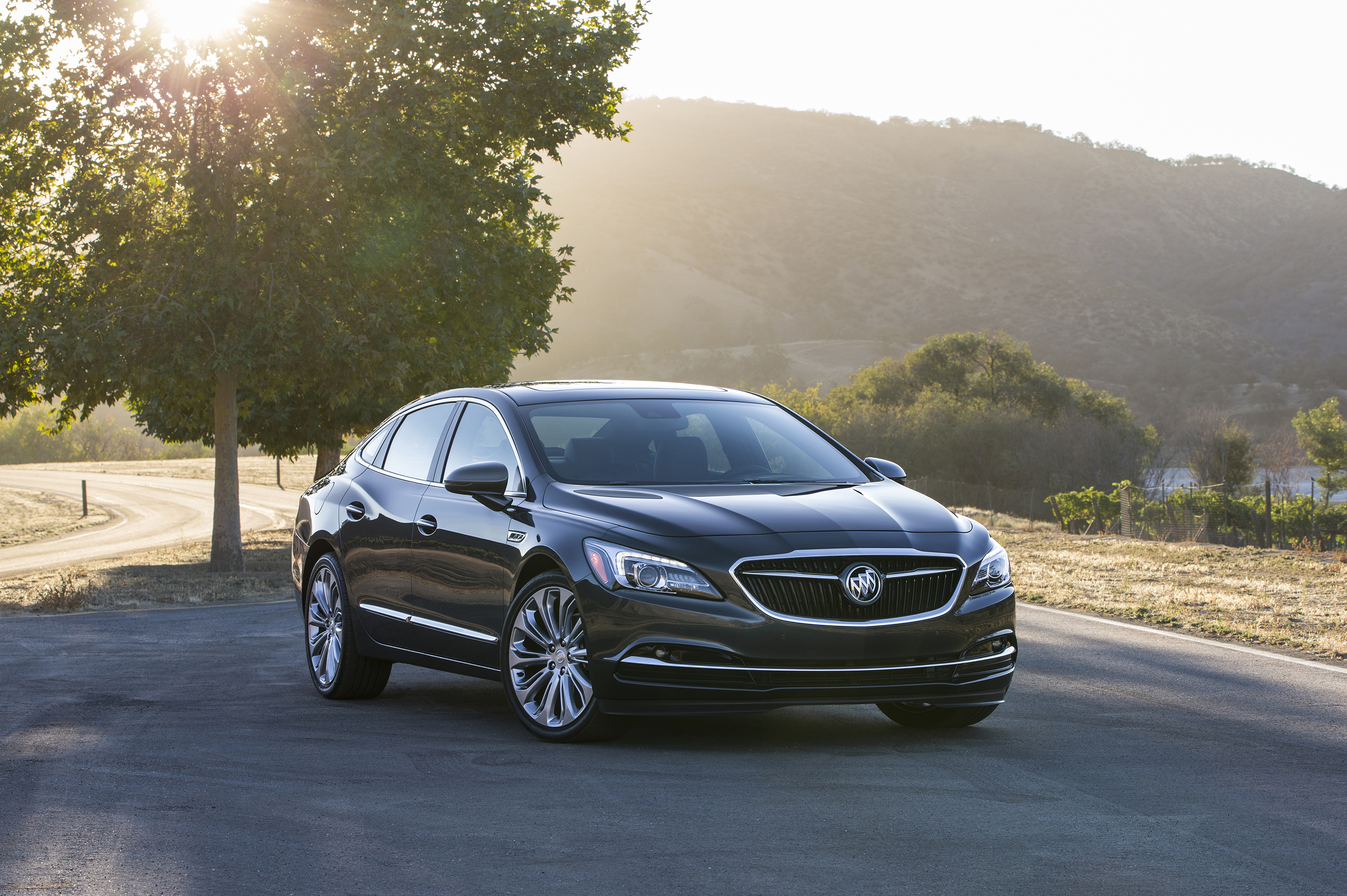 Download mobile wallpaper Car, Buick, Vehicles, Buick Lacrosse for free.