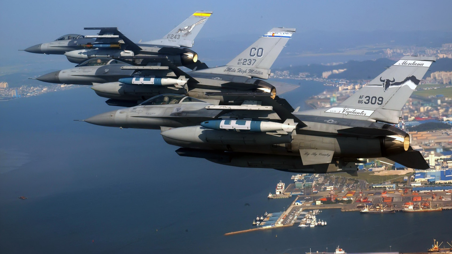 Скачать обои бесплатно General Dynamics F 16 Файтинг Фэлкон, Военные, Реактивные Истребители картинка на рабочий стол ПК