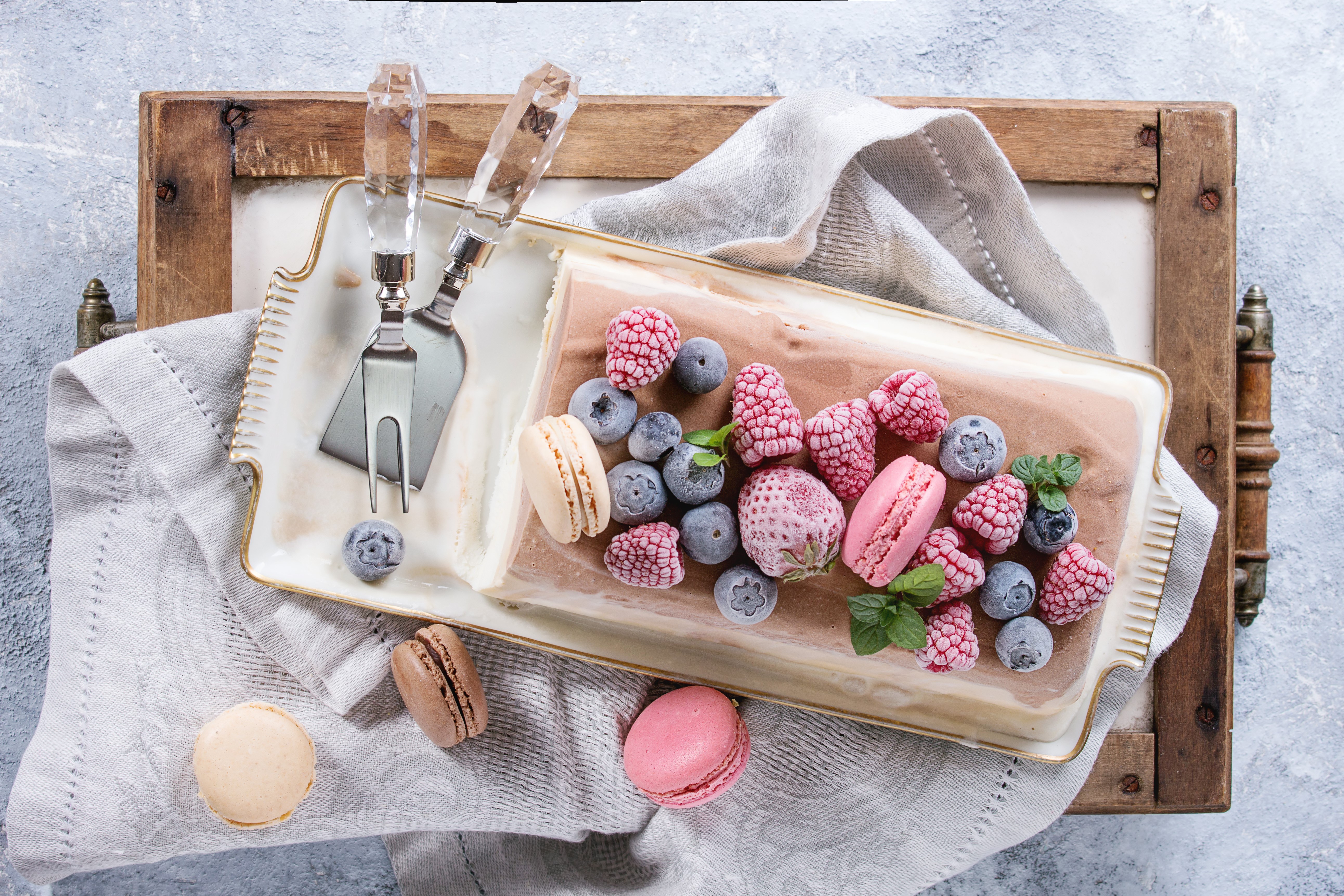 Download mobile wallpaper Food, Dessert, Blueberry, Ice Cream, Still Life, Berry, Macaron for free.