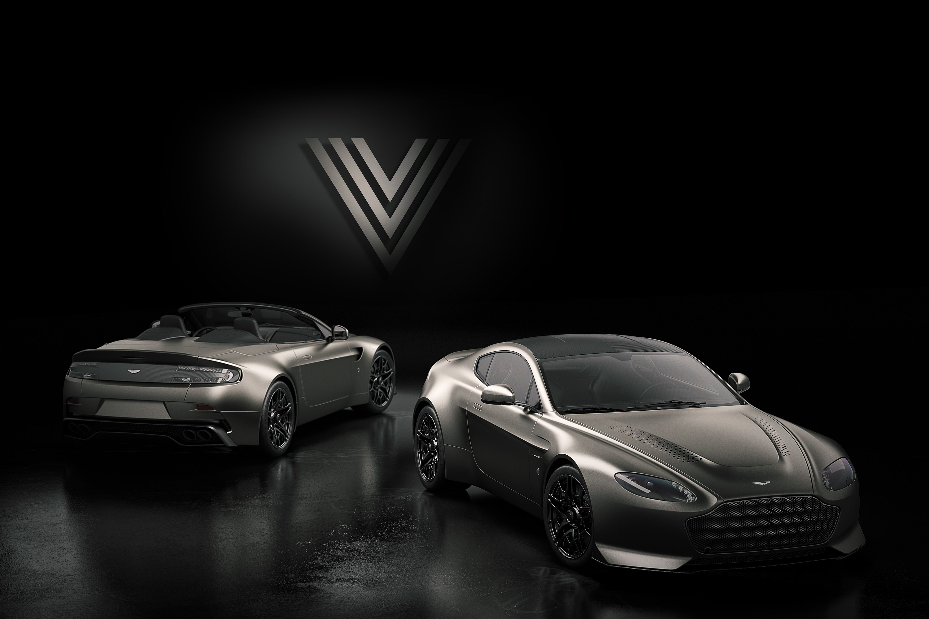 Скачати мобільні шпалери Астон Мартін, Автомобіль, Кабріолет, Купе, Транспортні Засоби, Grand Tourer, Чорний Автомобіль, Aston Martin V12 Vantage V600 безкоштовно.