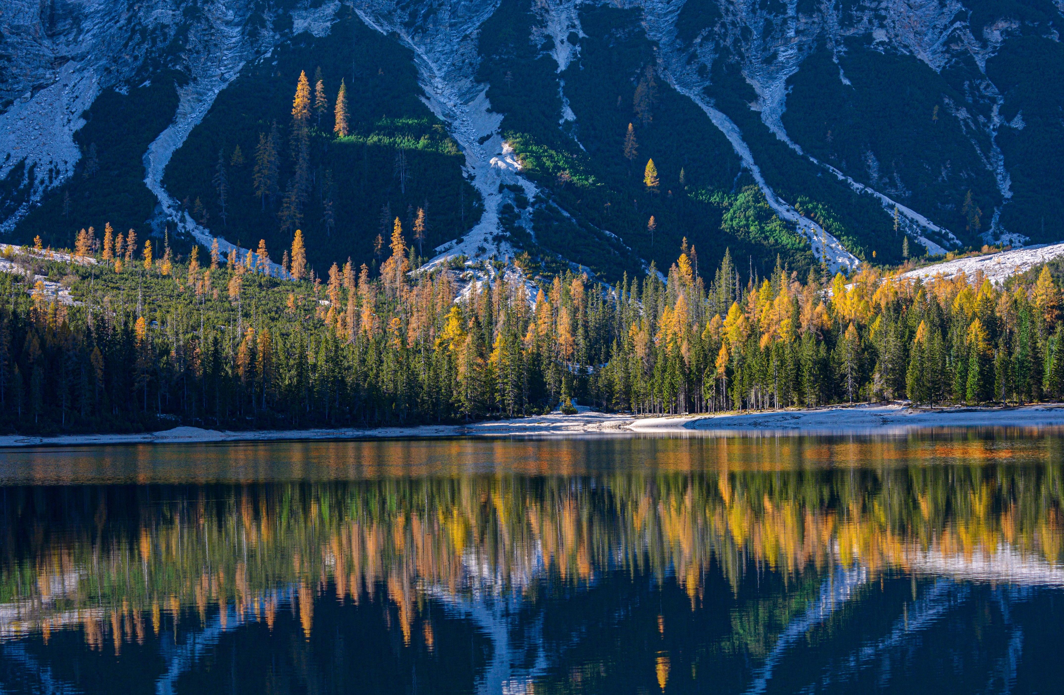 Handy-Wallpaper Italien, Erde/natur, Spiegelung kostenlos herunterladen.