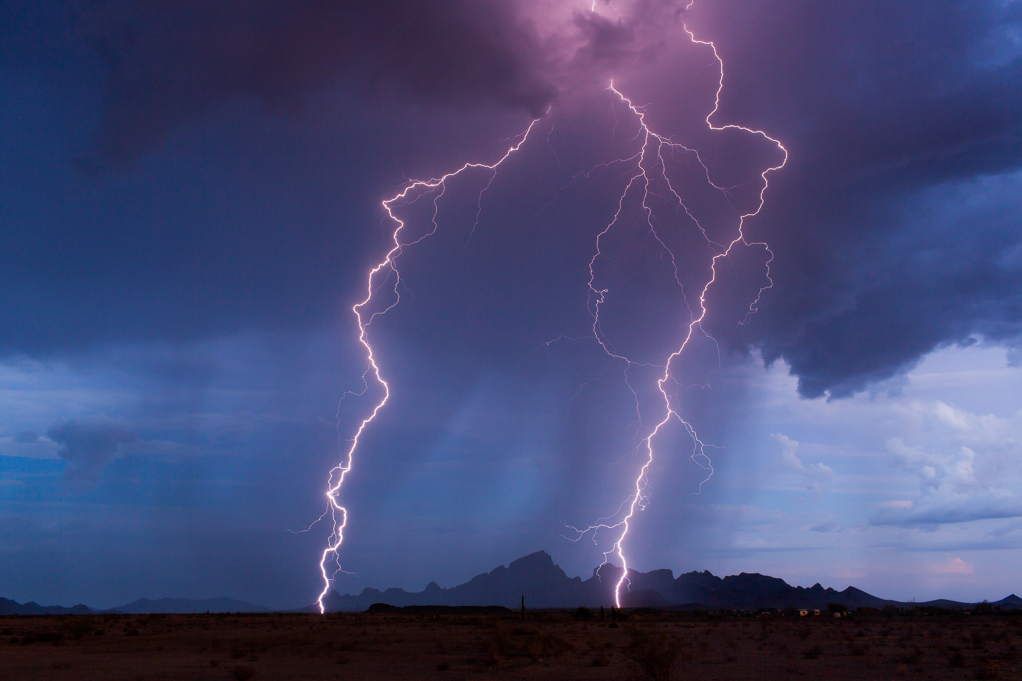 Download mobile wallpaper Nature, Night, Lightning, Cloud, Photography for free.