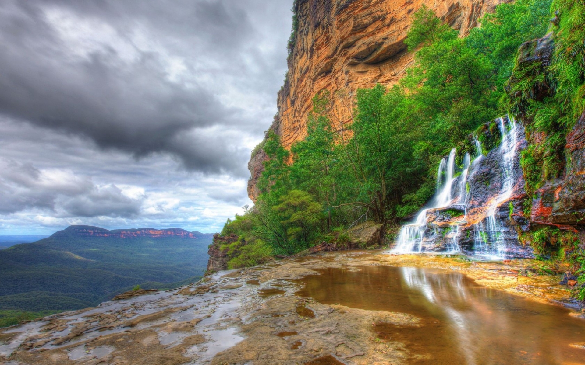 Handy-Wallpaper Berg, Wasserfall, Erde/natur kostenlos herunterladen.