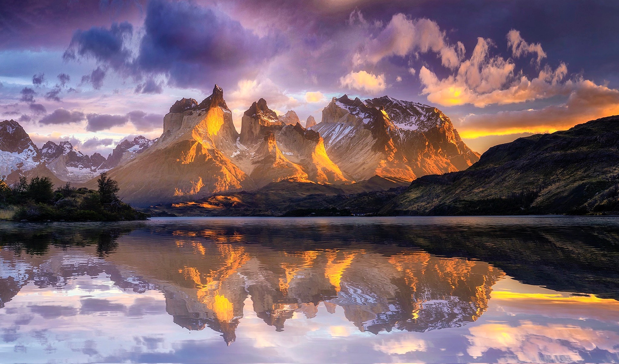416472 télécharger le fond d'écran patagonie, terre/nature, torres del paine, andes, chili, lac, montagne, de pointe, réflection, montagnes - économiseurs d'écran et images gratuitement