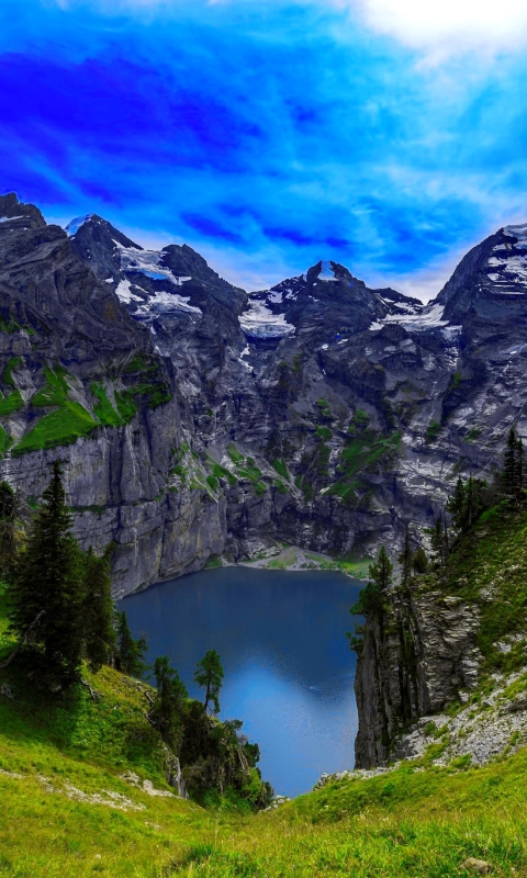 Скачать картинку Озера, Гора, Озеро, Лес, Дерево, Земля, Земля/природа в телефон бесплатно.
