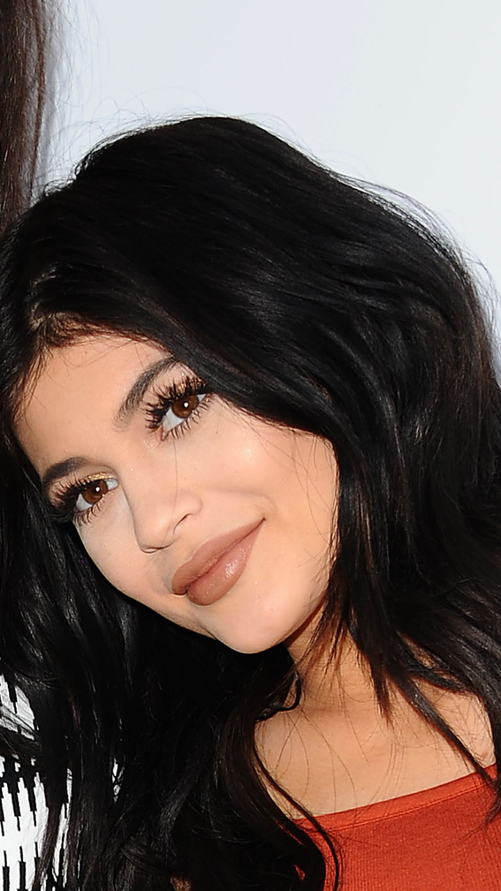 Téléchargez des papiers peints mobile Célébrités, Kylie Jenner gratuitement.