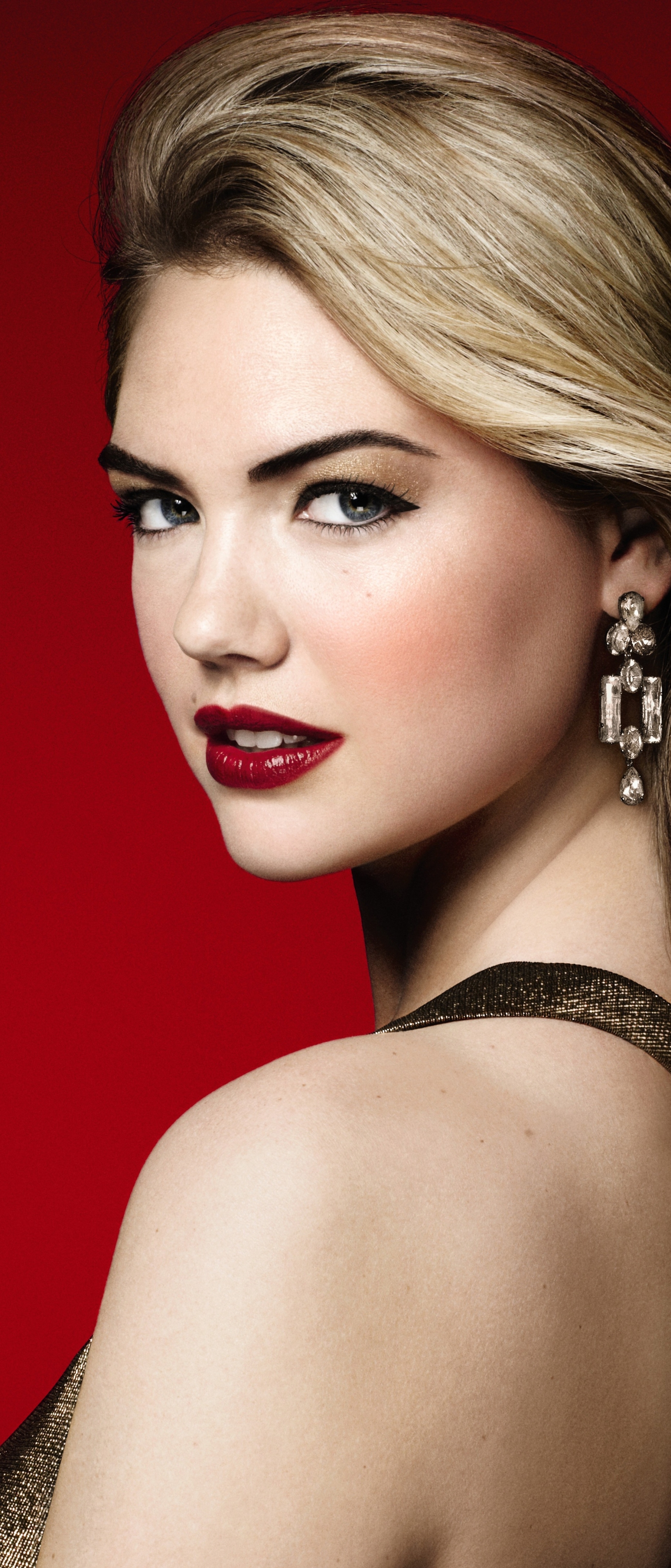 Download mobile wallpaper Blonde, Blue Eyes, American, Celebrity, Actress, Kate Upton for free.