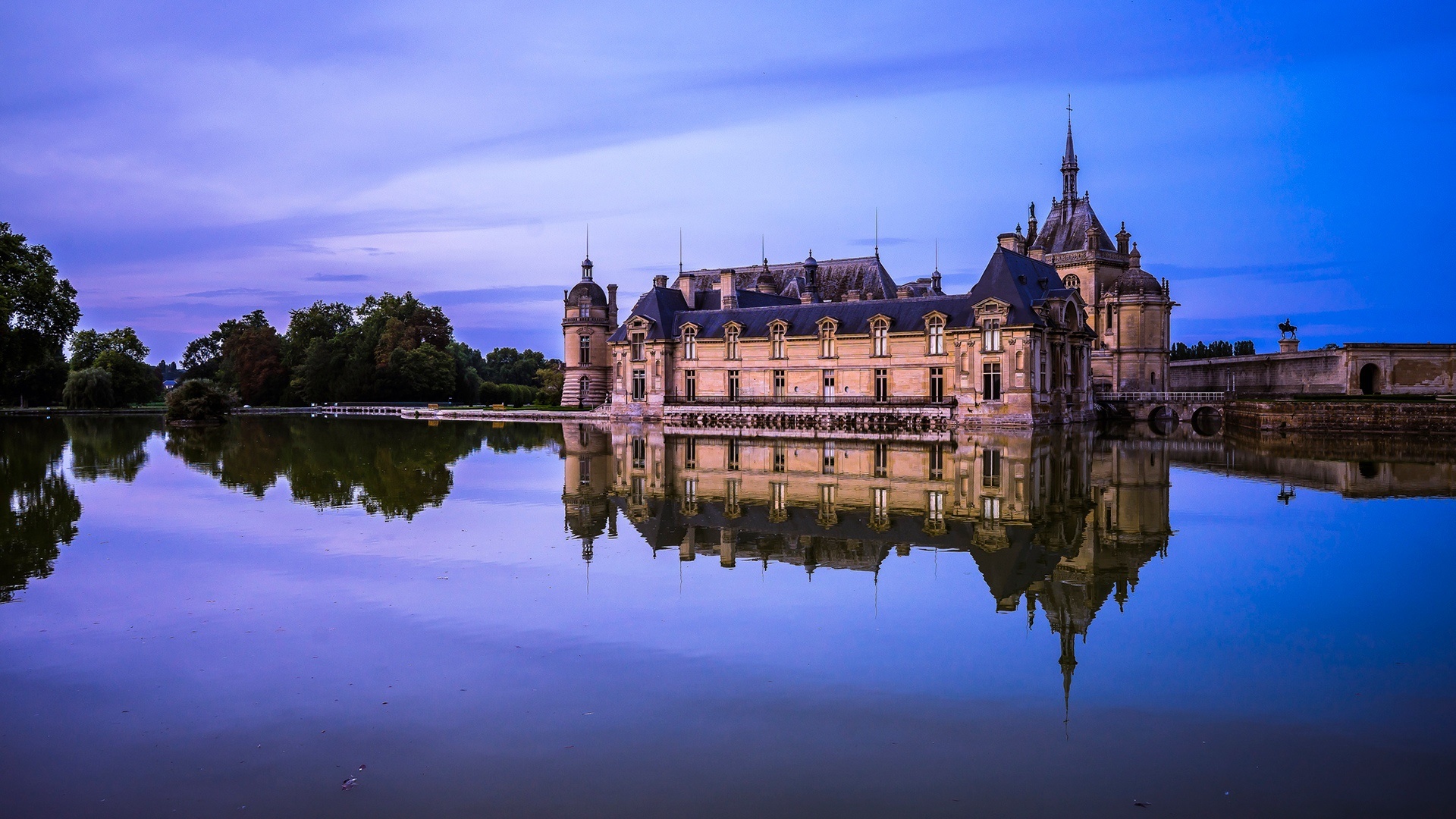Laden Sie Schloss De Chantilly HD-Desktop-Hintergründe herunter