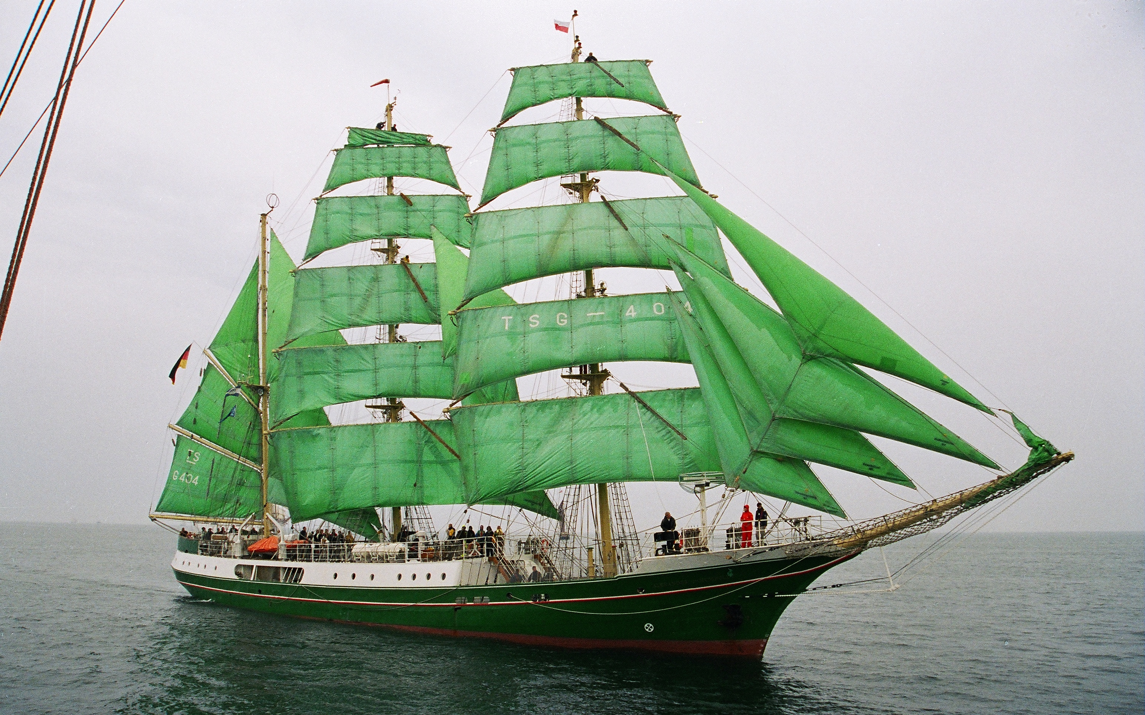 Descarga gratuita de fondo de pantalla para móvil de Barco, Vehículos.