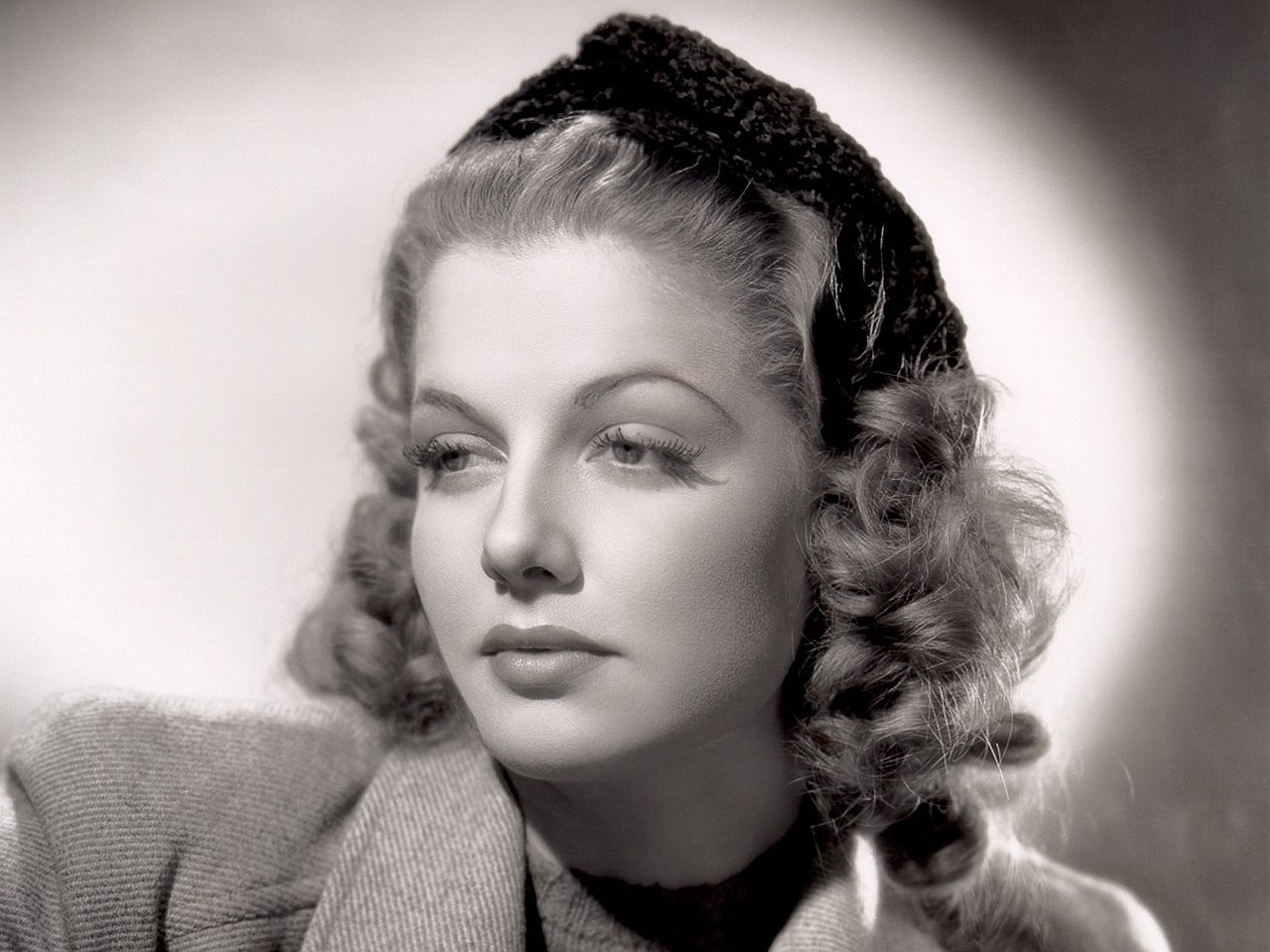 Die besten Ann Sheridan-Hintergründe für den Telefonbildschirm