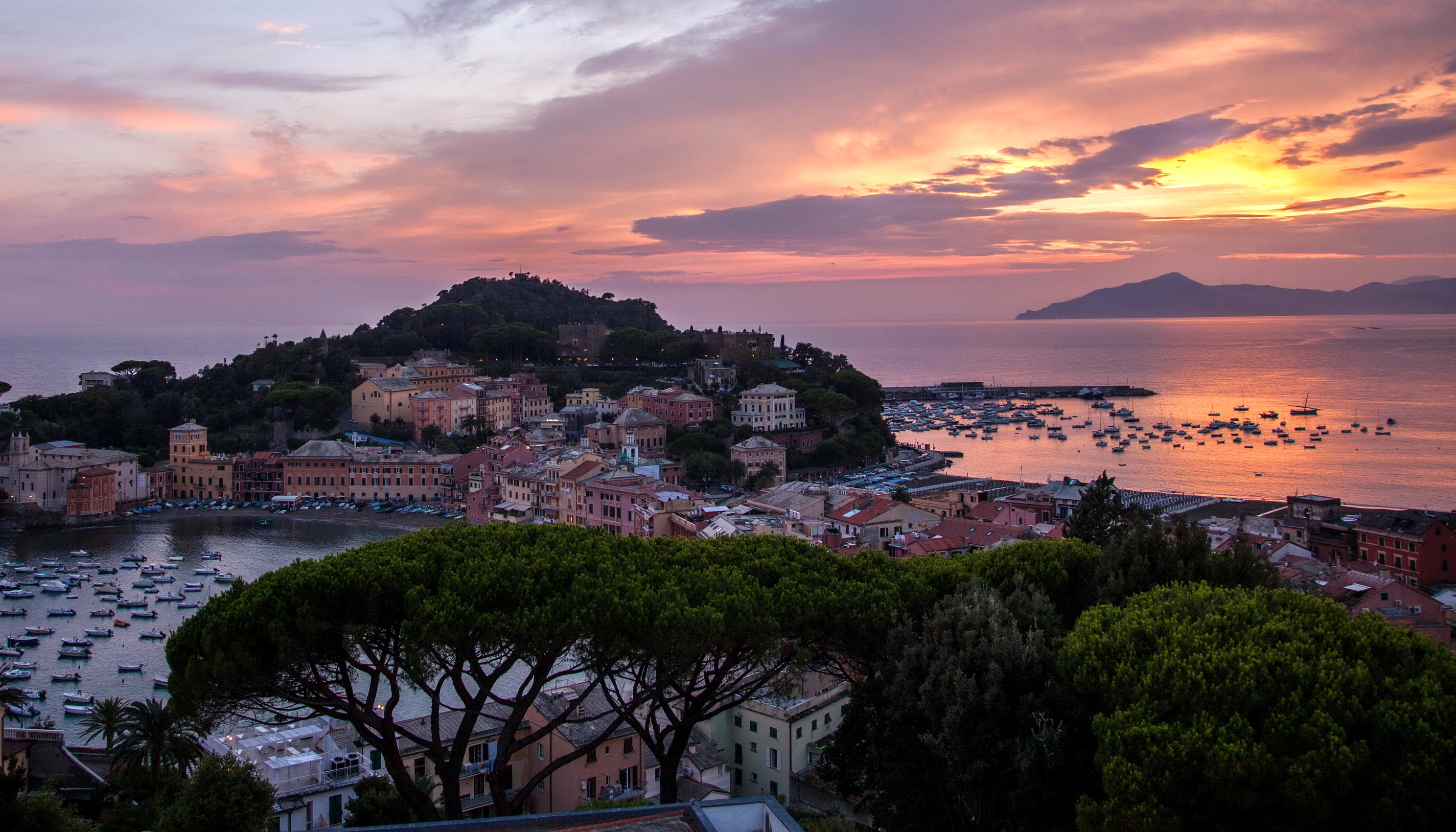 Download mobile wallpaper Sunset, Italy, Coast, House, Town, Man Made, Towns for free.