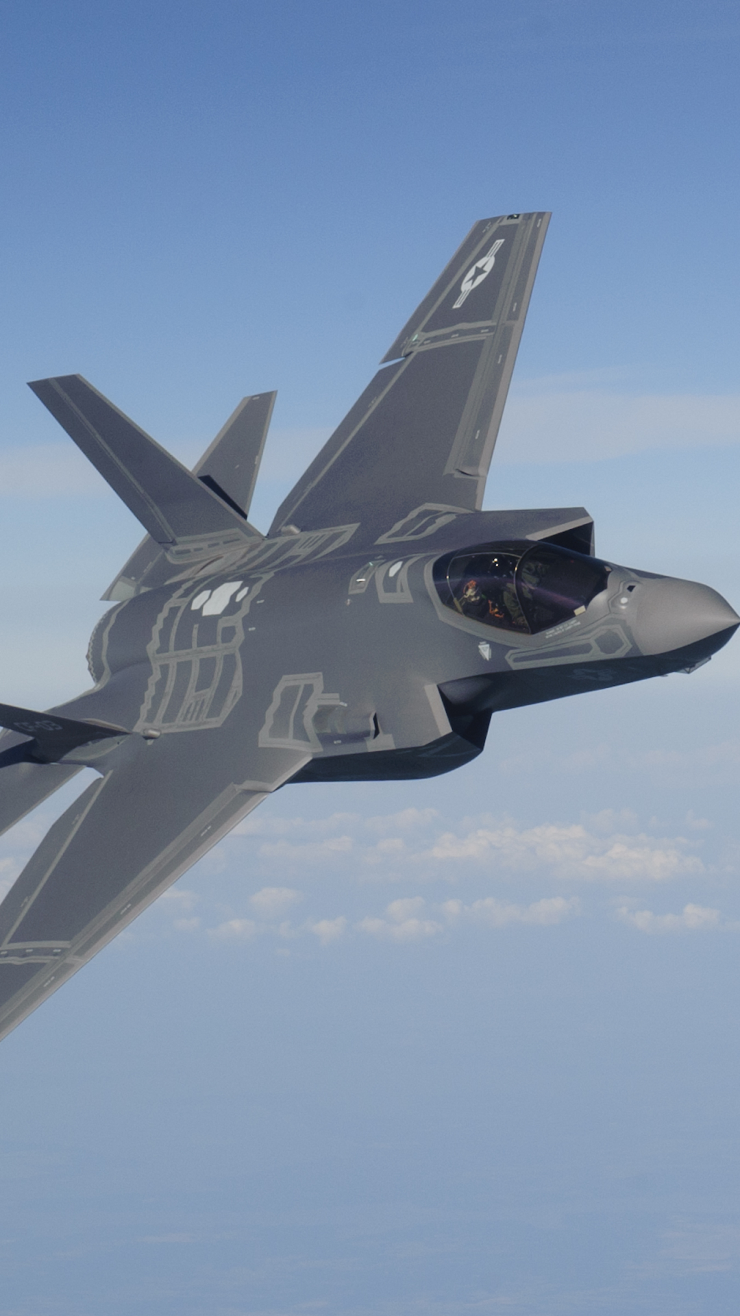 Скачати мобільні шпалери Військовий, Lockheed Martin F 35 Lightning Ii, Реактивні Винищувачі безкоштовно.