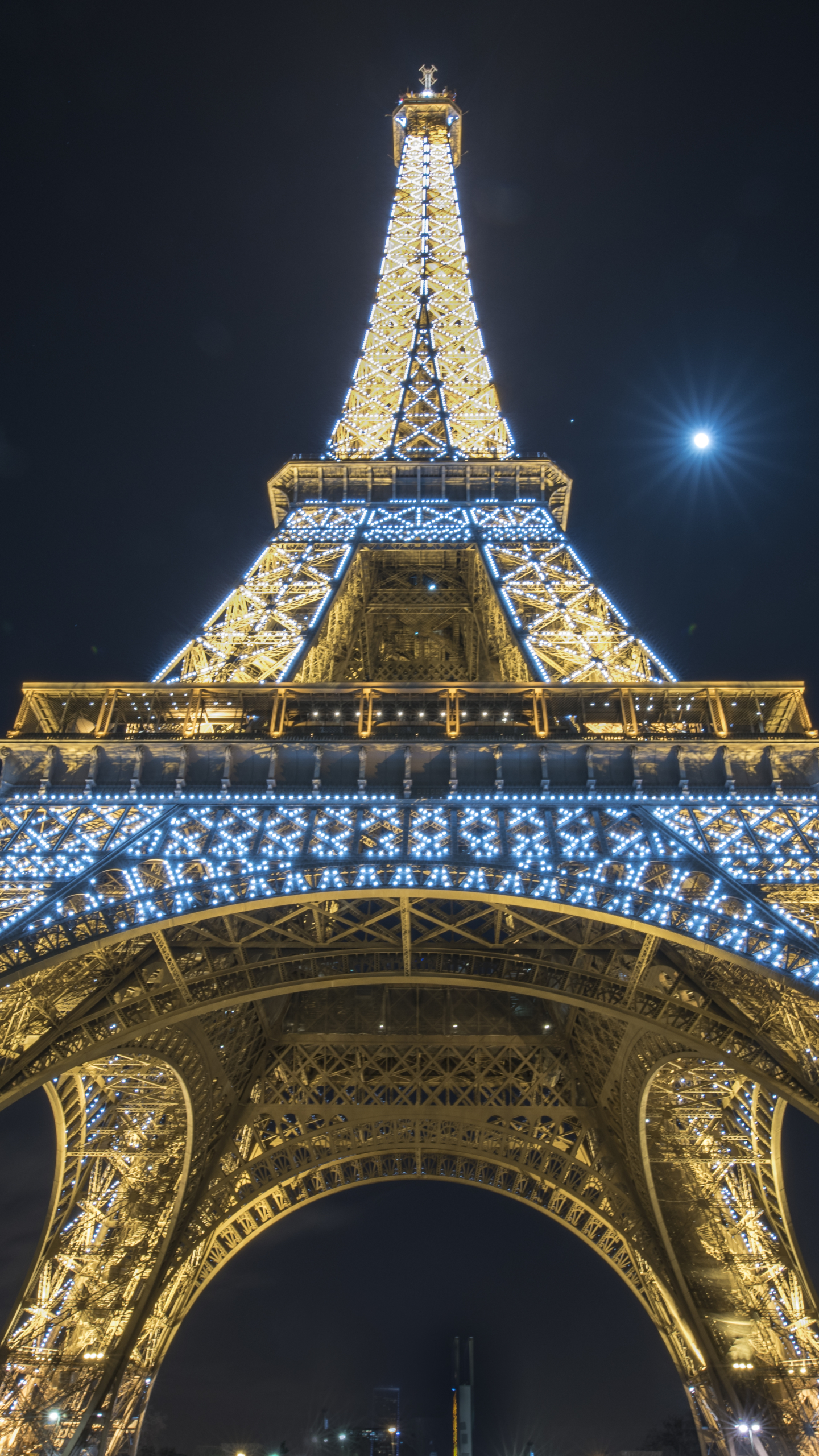 Descarga gratis la imagen Noche, París, Torre Eiffel, Monumentos, Luz, Francia, Monumento, Hecho Por El Hombre en el escritorio de tu PC