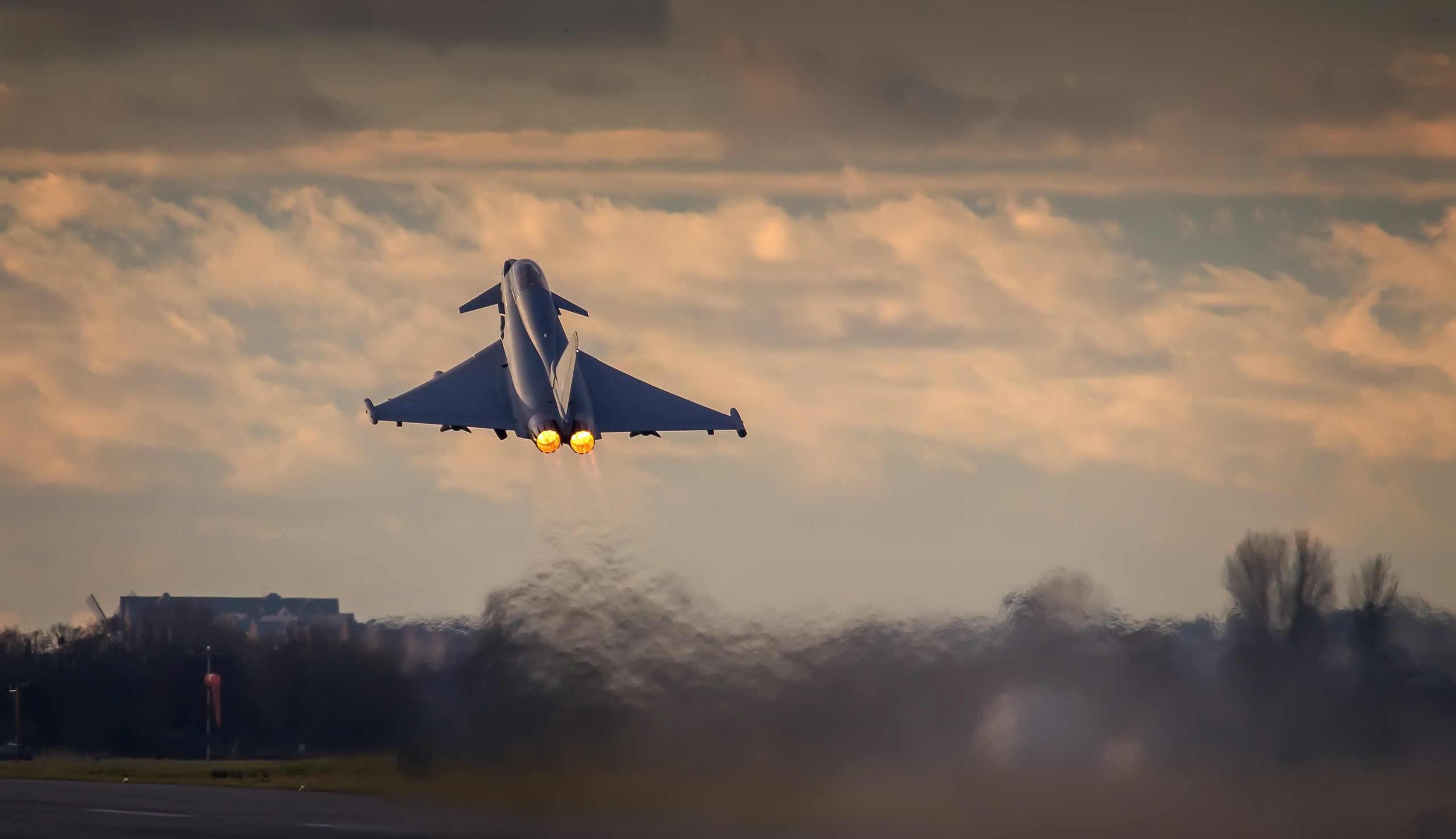 Free download wallpaper Aircraft, Military, Jet Fighter, Eurofighter Typhoon, Warplane, Jet Fighters on your PC desktop