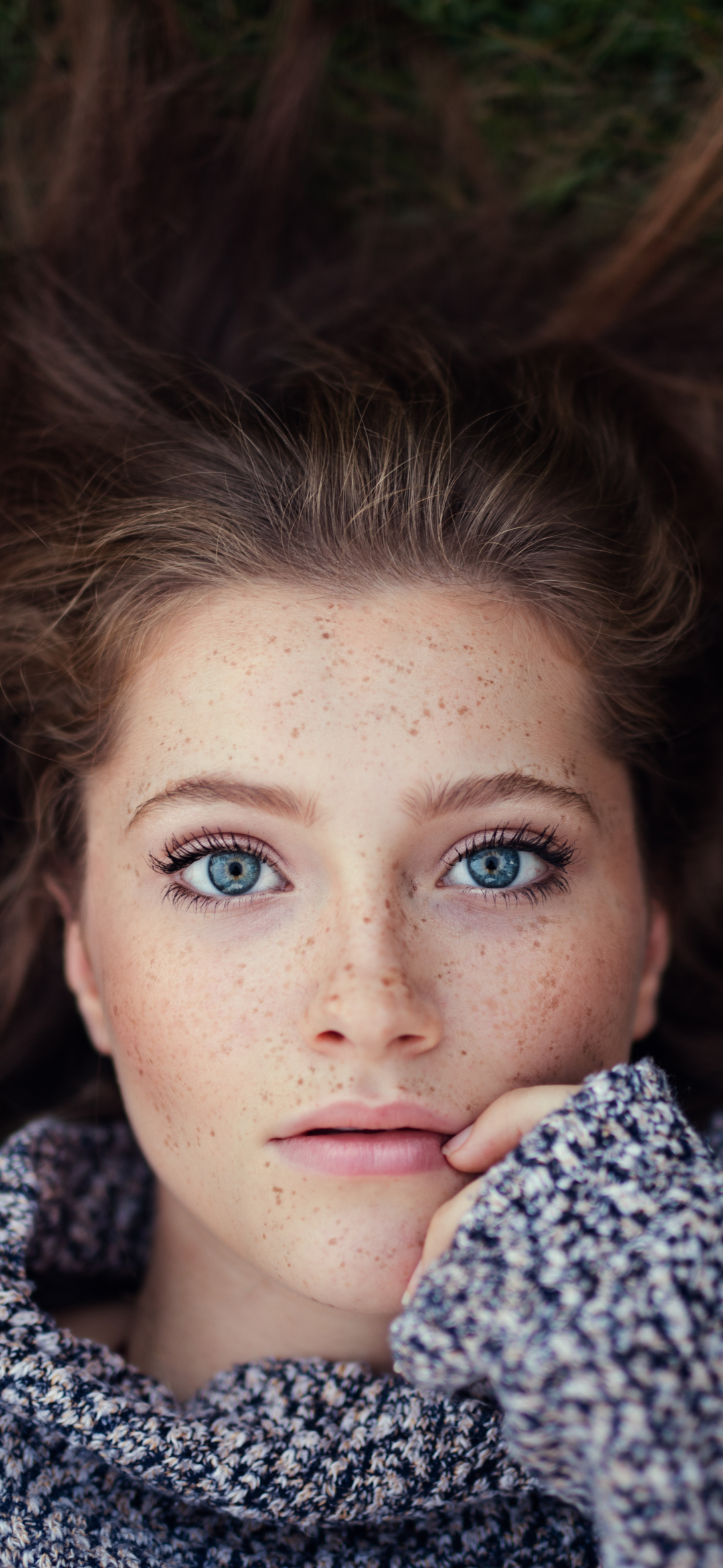 Download mobile wallpaper Brunette, Model, Women, Blue Eyes, Freckles for free.