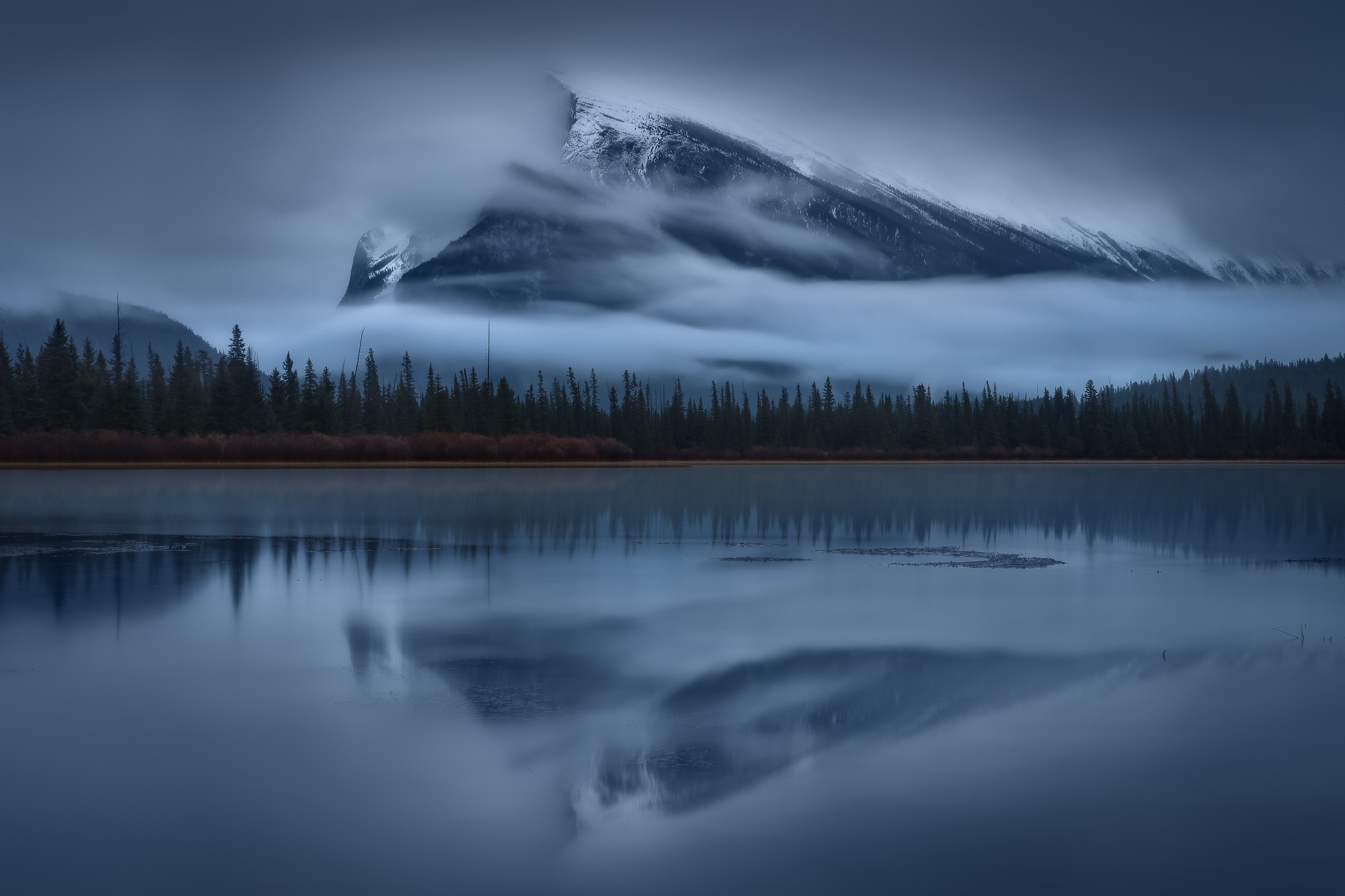 Download mobile wallpaper Nature, Mountain, Peak, Lake, Reflection, Fog, Earth for free.
