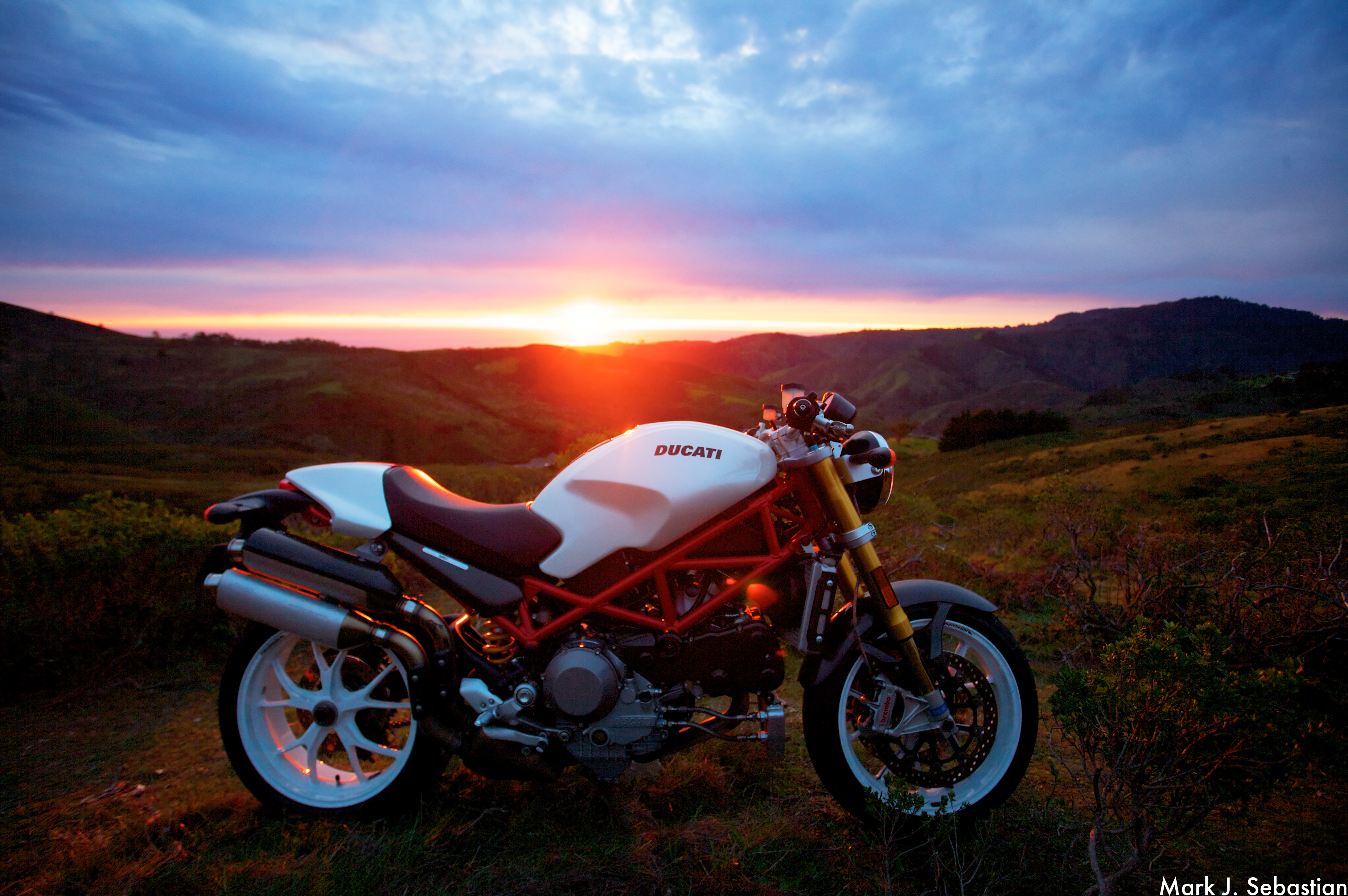 ducati, sunset, motorcycles, motorcycle, sunlight Desktop Wallpaper