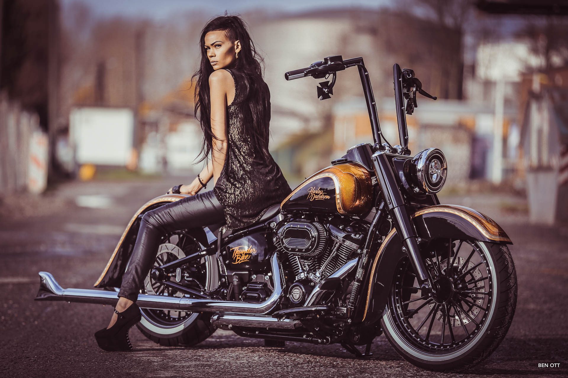 Free download wallpaper Harley Davidson, Women, Girls & Motorcycles, Custom Motorcycle, Thunderbike Customs on your PC desktop