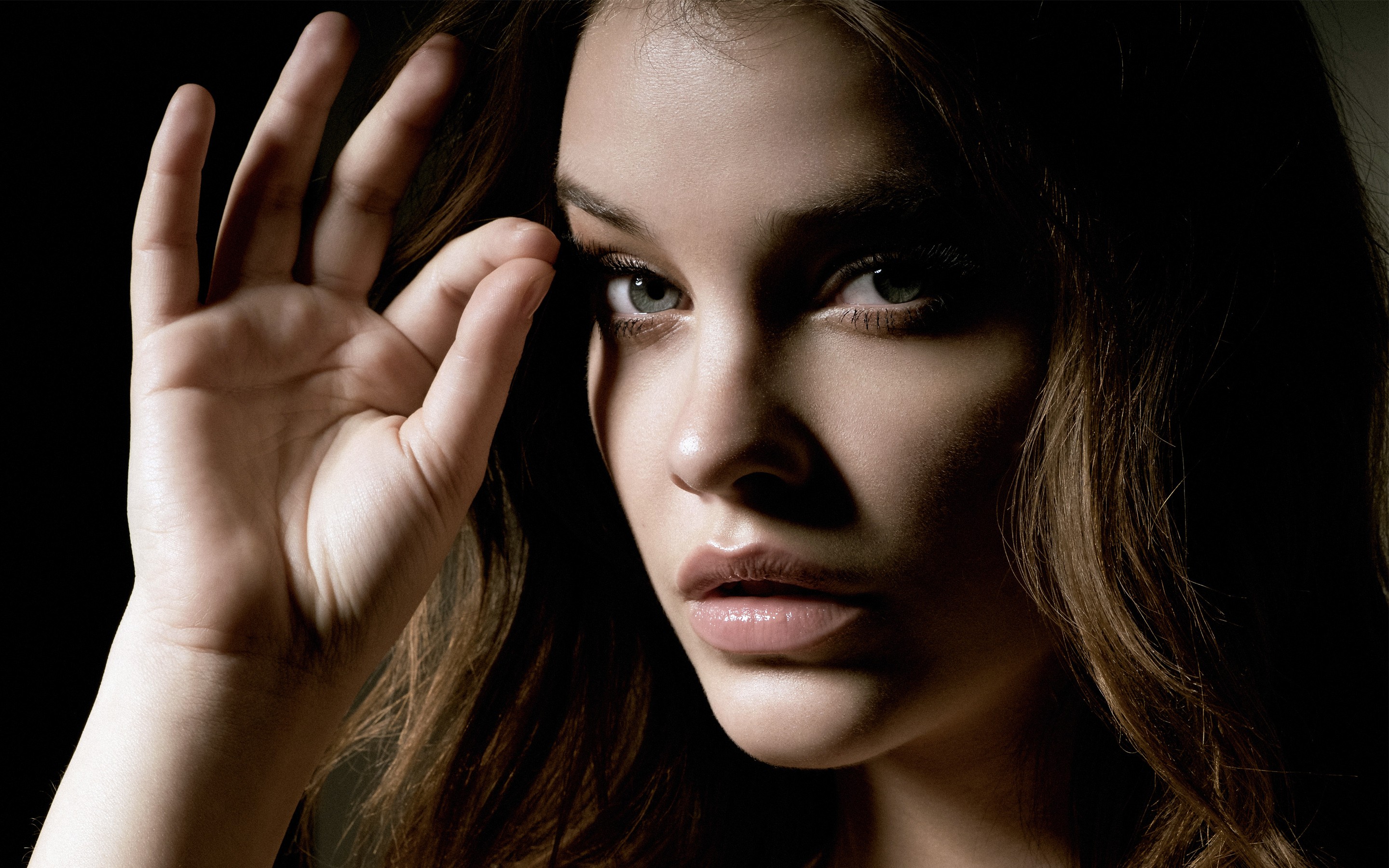 Download mobile wallpaper Close Up, Face, Model, Celebrity, Barbara Palvin, Hungarian for free.