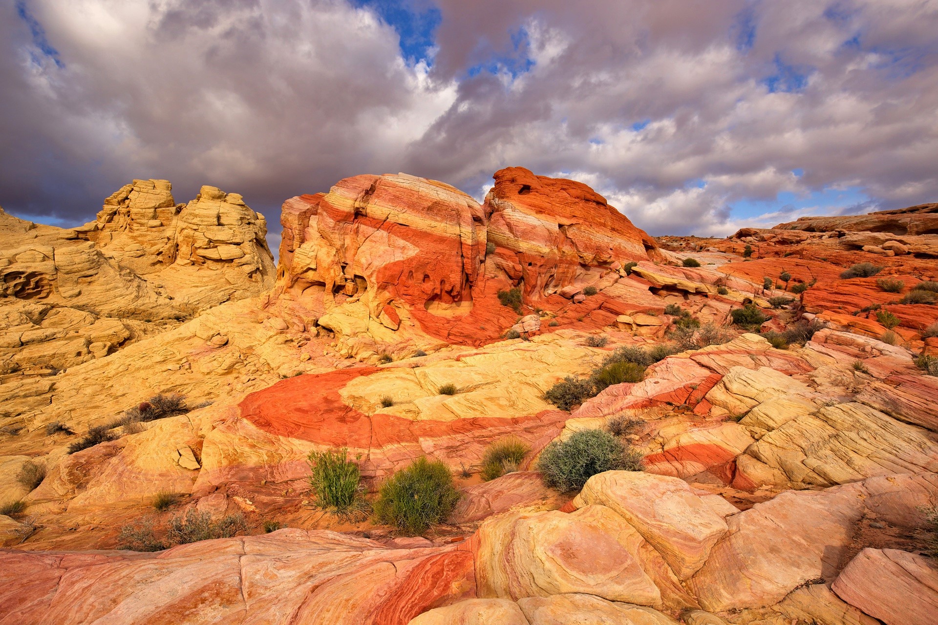 Download mobile wallpaper Canyon, Rock, Earth, Cloud for free.