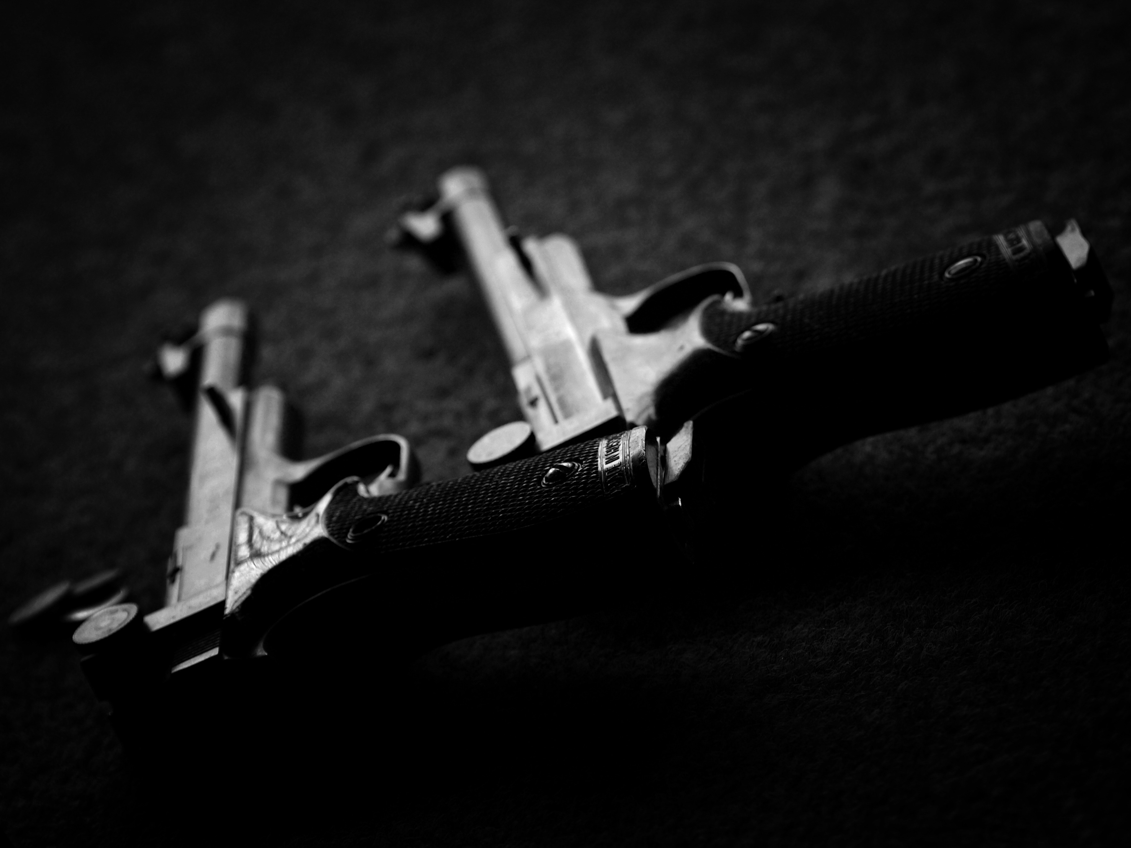 Handy-Wallpaper Pistole, Waffen kostenlos herunterladen.