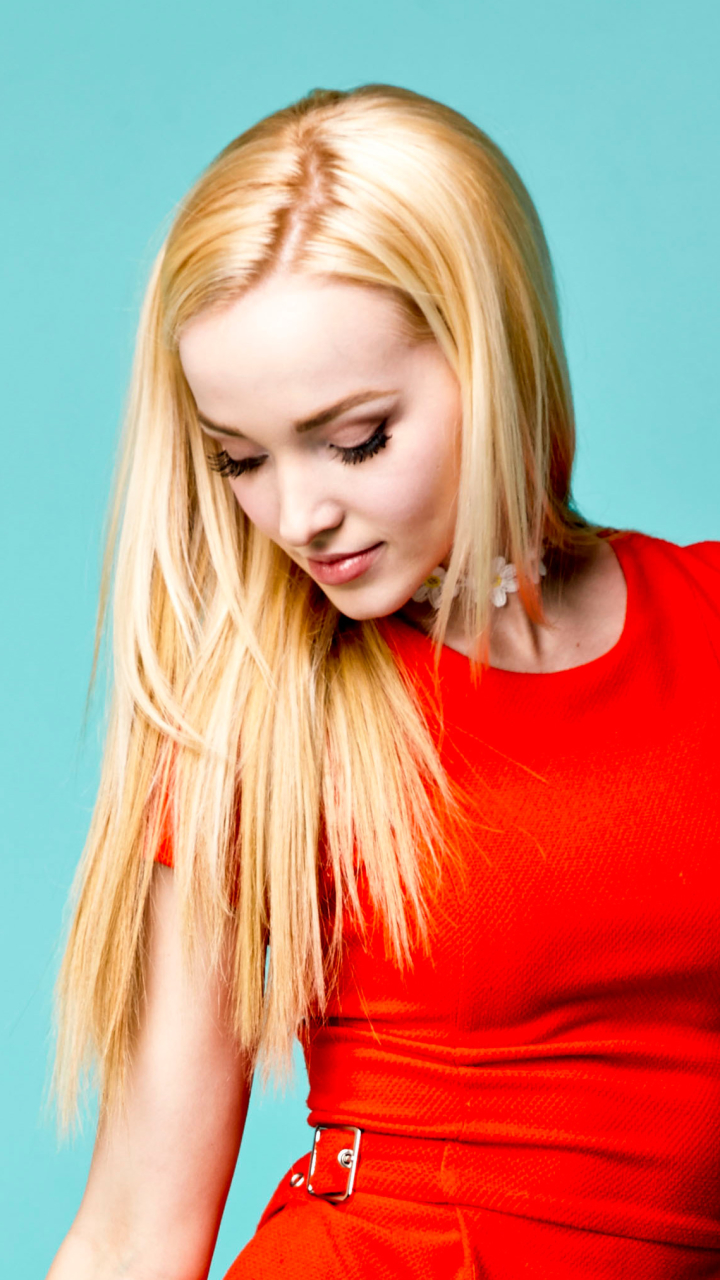 Download mobile wallpaper Blonde, Celebrity, Dove Cameron for free.