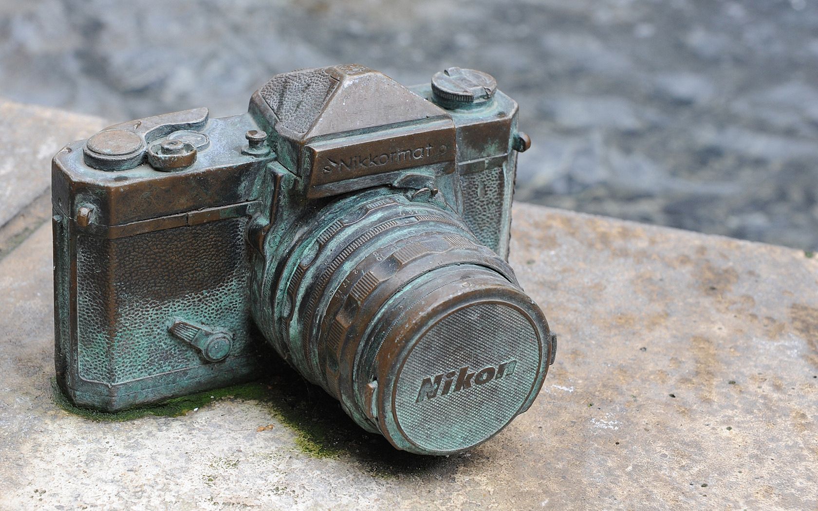 150372 скачать картинку разное, старый, фотоаппарат, никон, раскопка - обои и заставки бесплатно