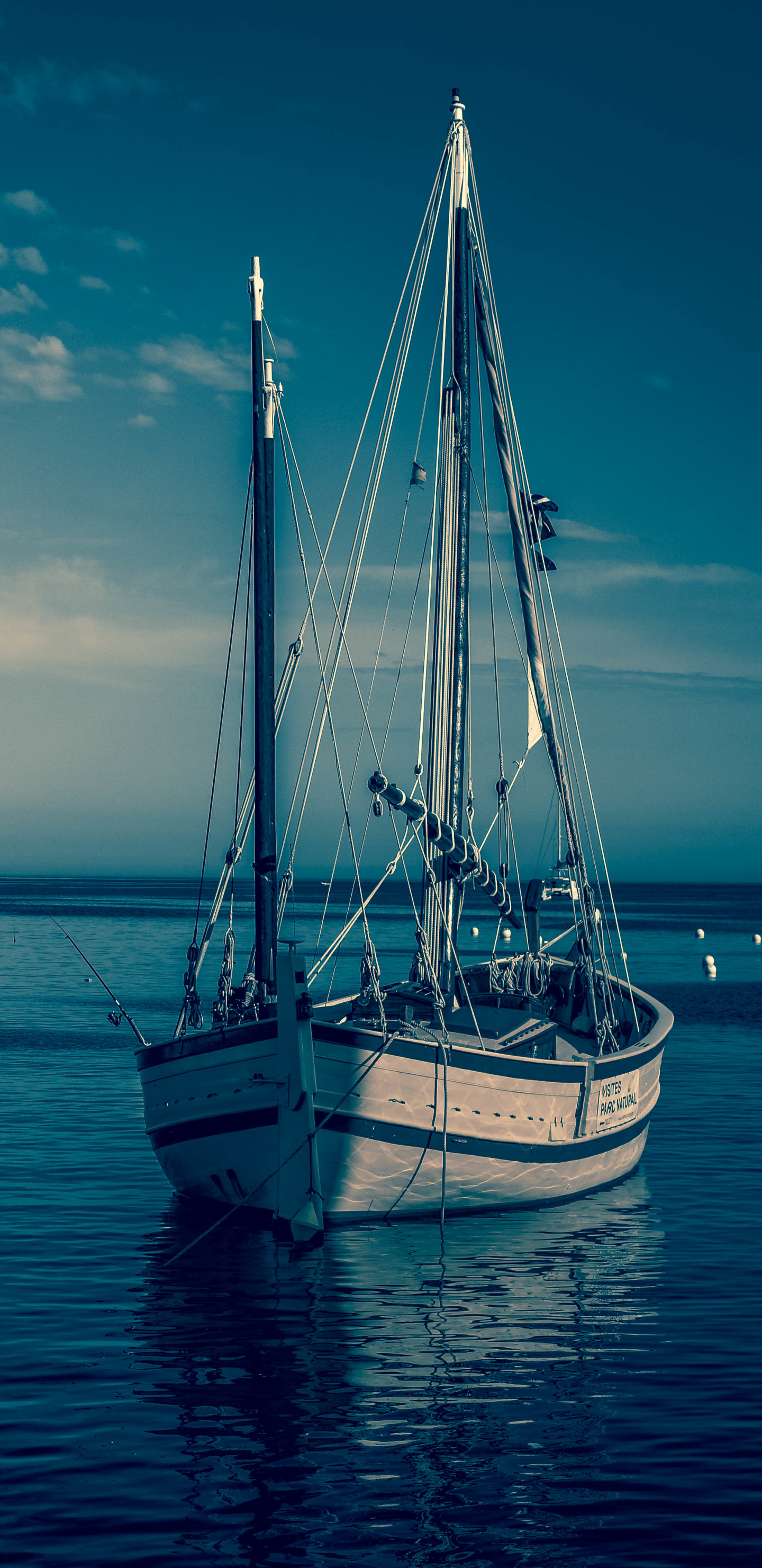 Descarga gratuita de fondo de pantalla para móvil de Mar, Barco, Vehículos.