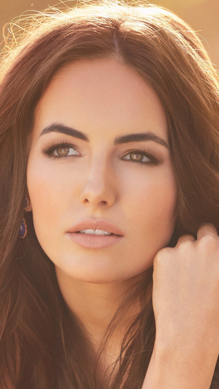 Download mobile wallpaper Celebrity, Camilla Belle for free.