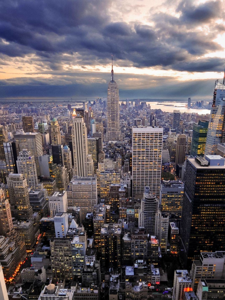 Handy-Wallpaper Landschaft, Städte, Stadt, Wolkenkratzer, Gebäude, Horizont, Wolke, New York, Menschengemacht, Großstadt kostenlos herunterladen.