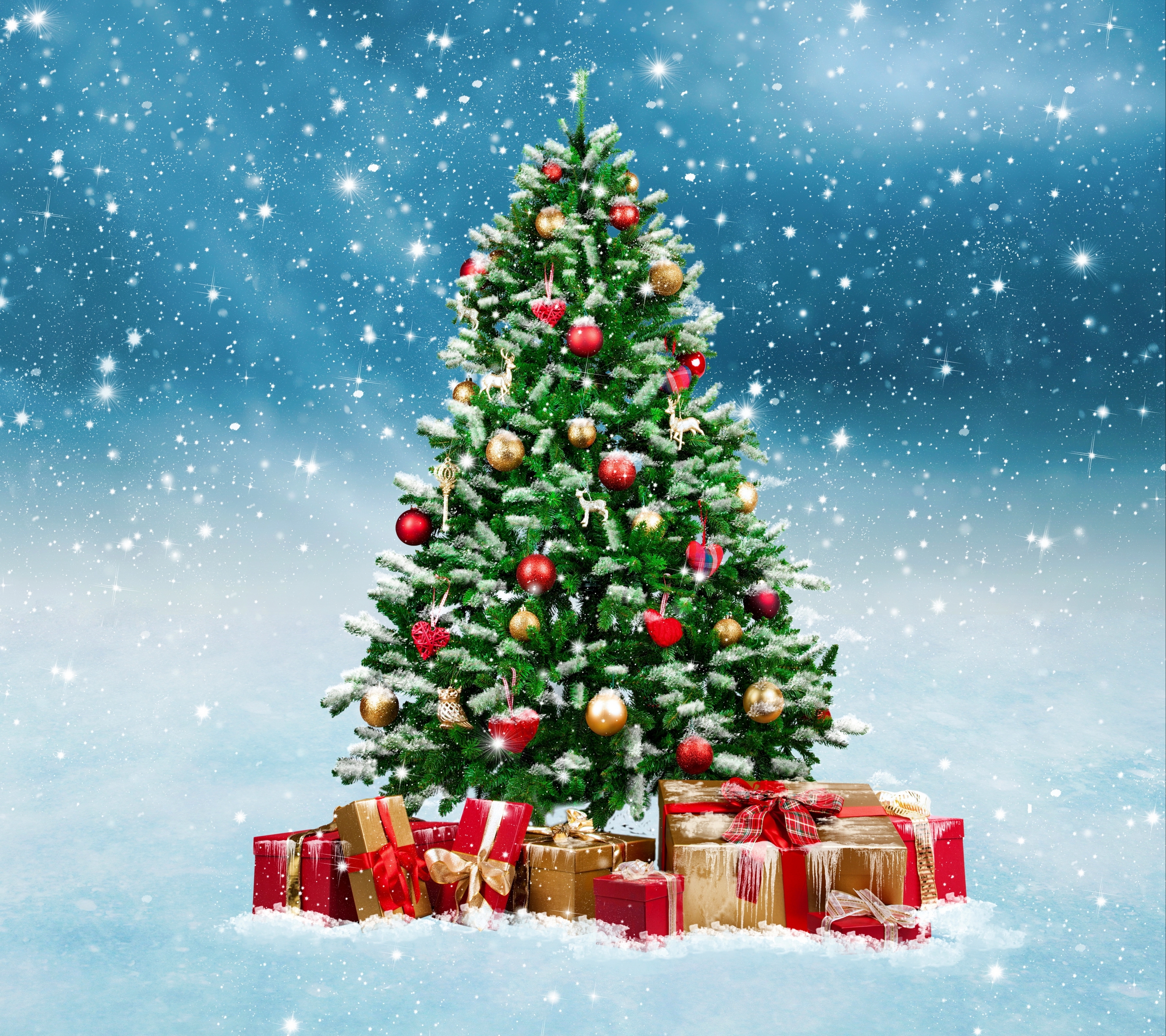 Download mobile wallpaper Winter, Snow, Christmas, Holiday, Gift, Christmas Tree, Christmas Ornaments for free.