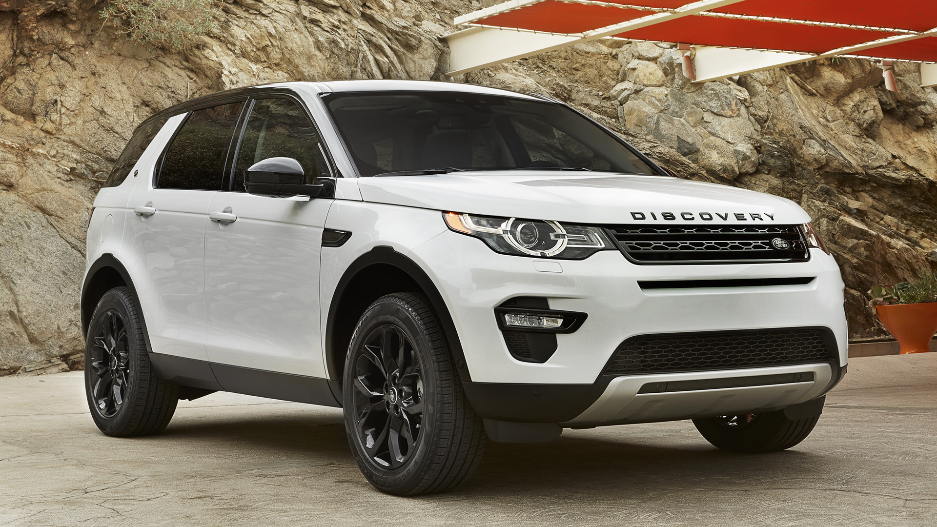 Download mobile wallpaper Land Rover, Car, Suv, Vehicles, White Car, Land Rover Discovery Sport, Crossover Car, Subcompact Car, Land Rover Discovery Sport Hse Luxury Black Design Pack for free.