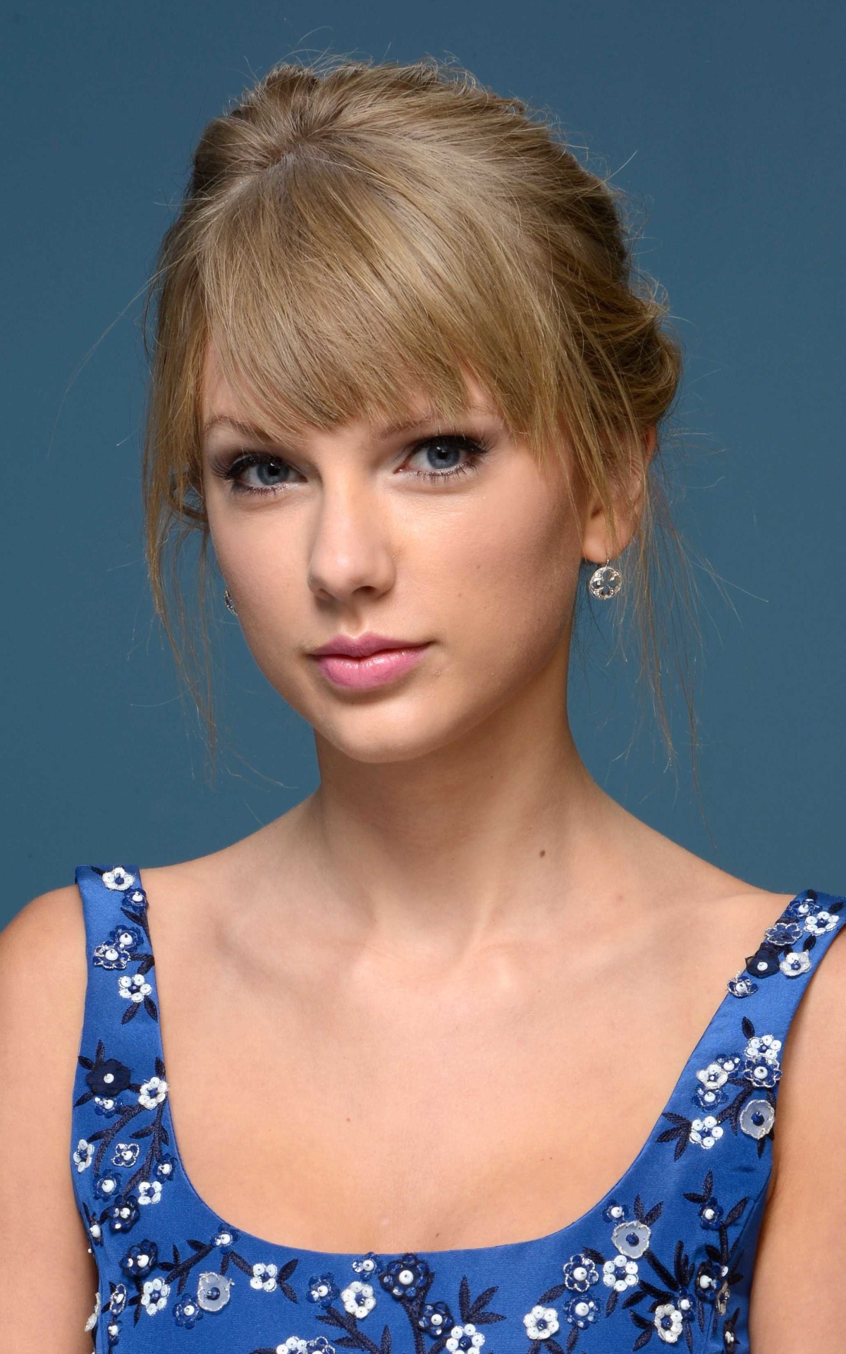 Download mobile wallpaper Music, Taylor Swift for free.