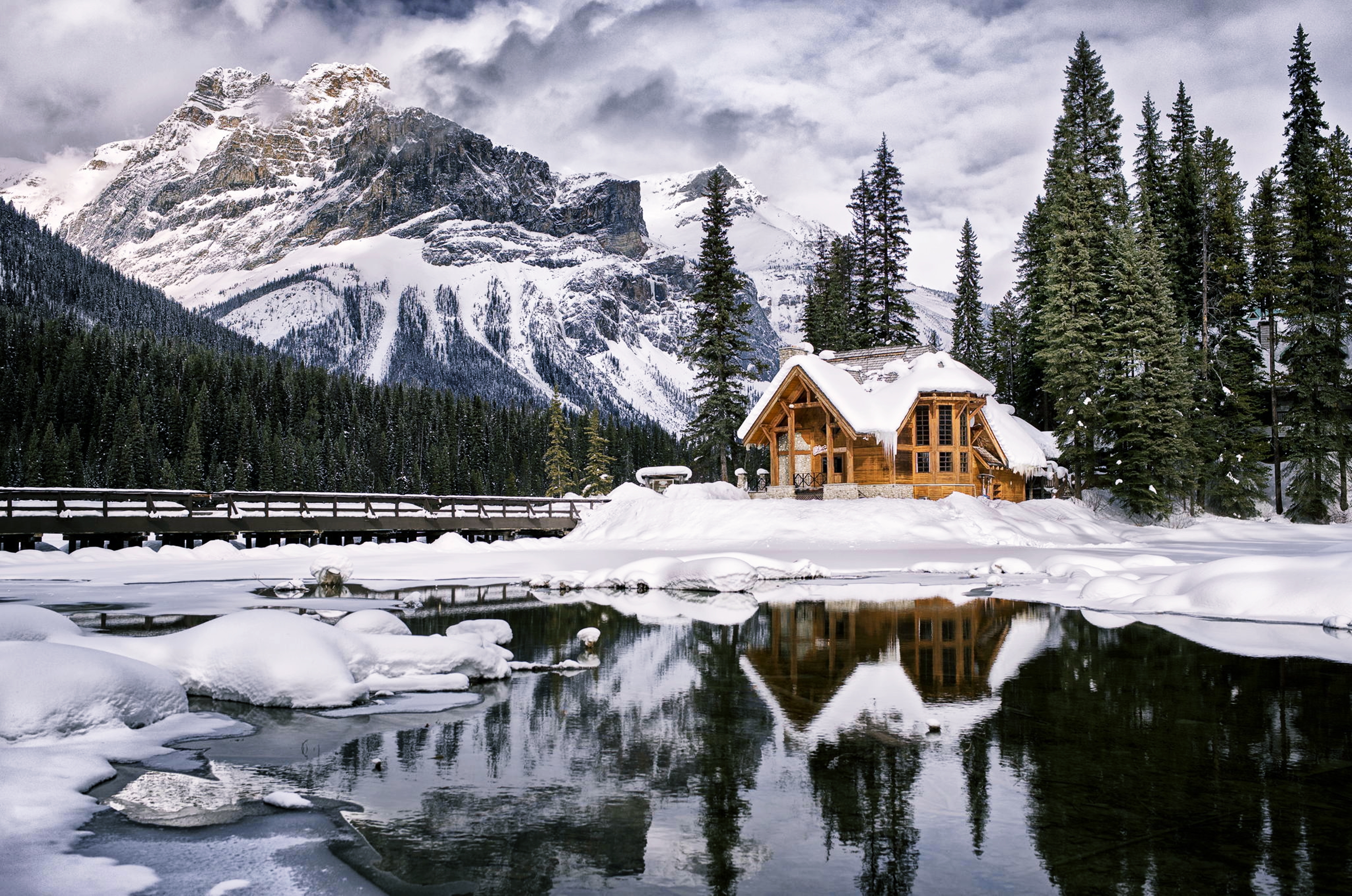 Free download wallpaper Landscape, Winter, Nature, Ice, Snow, Lakes, Mountain, Lake, Tree, House, Photography on your PC desktop