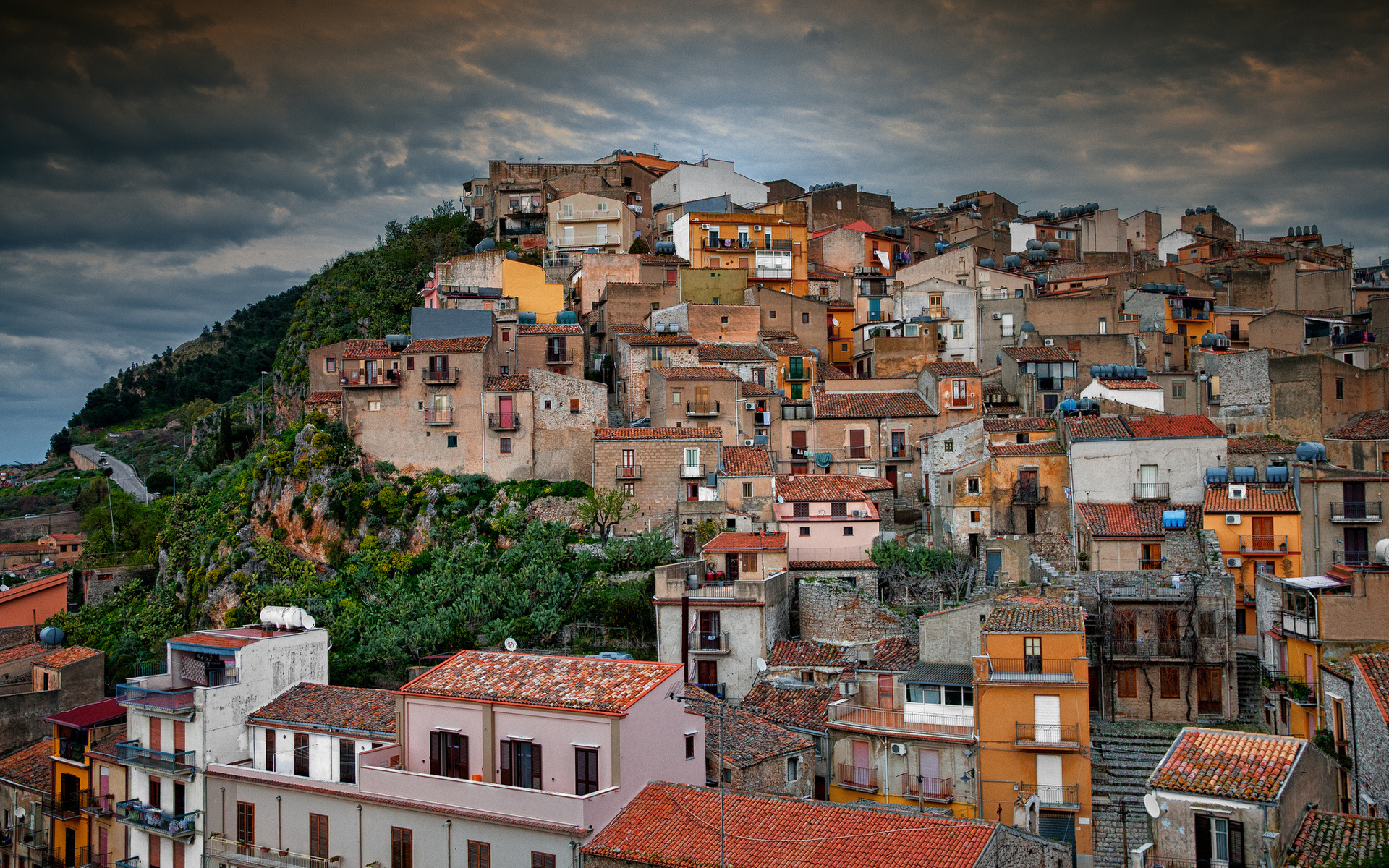 Download mobile wallpaper Caccamo, Towns, Man Made for free.