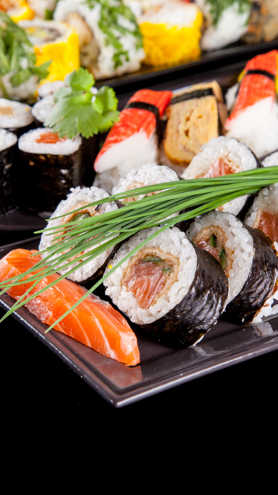 Handy-Wallpaper Sushi, Fische, Fisch, Japanisch, Meeresfrüchte, Nahrungsmittel, Reis kostenlos herunterladen.