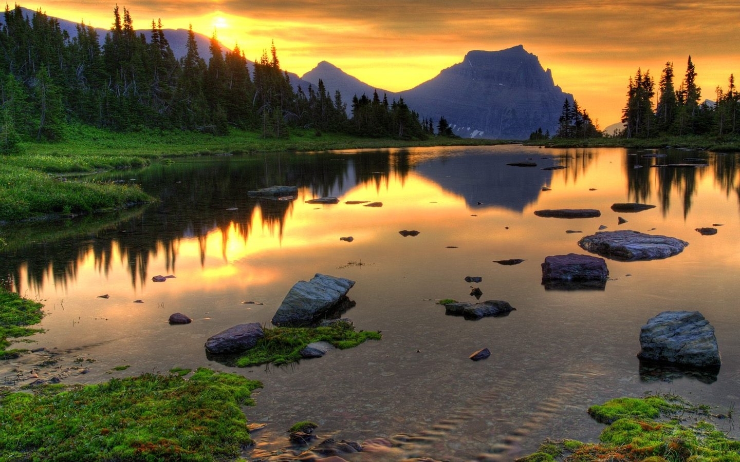 Download mobile wallpaper Landscape, Rivers, Sunset, Mountains for free.