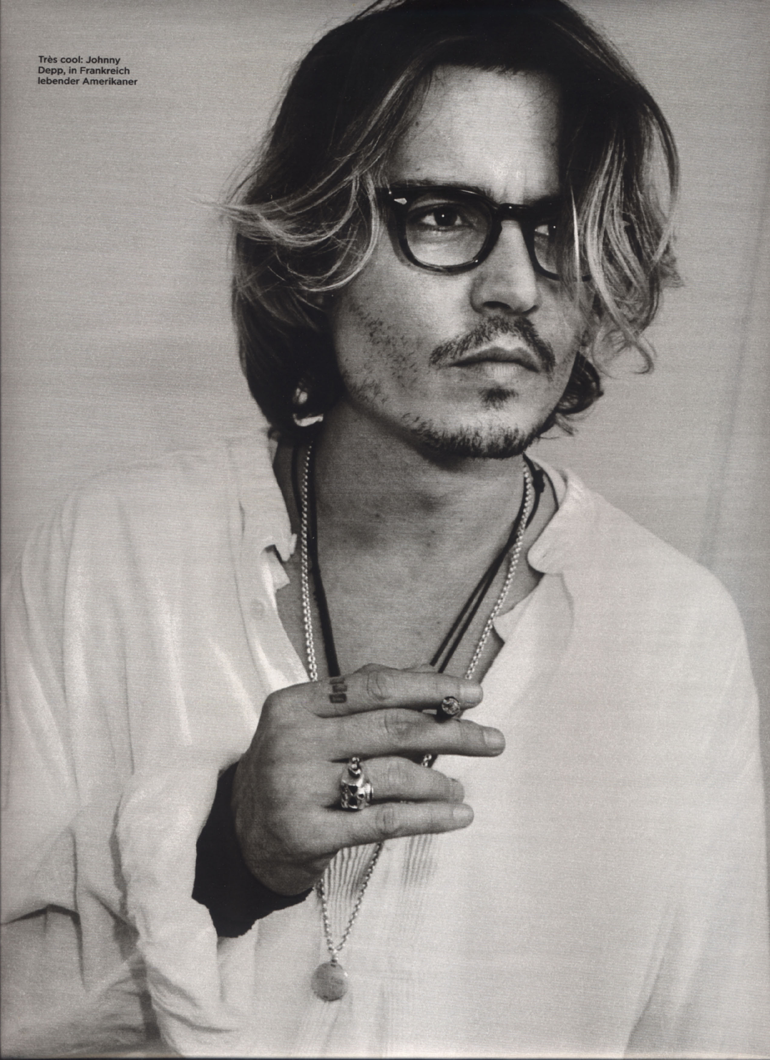 Melhores papéis de parede de Johnny Depp para tela do telefone