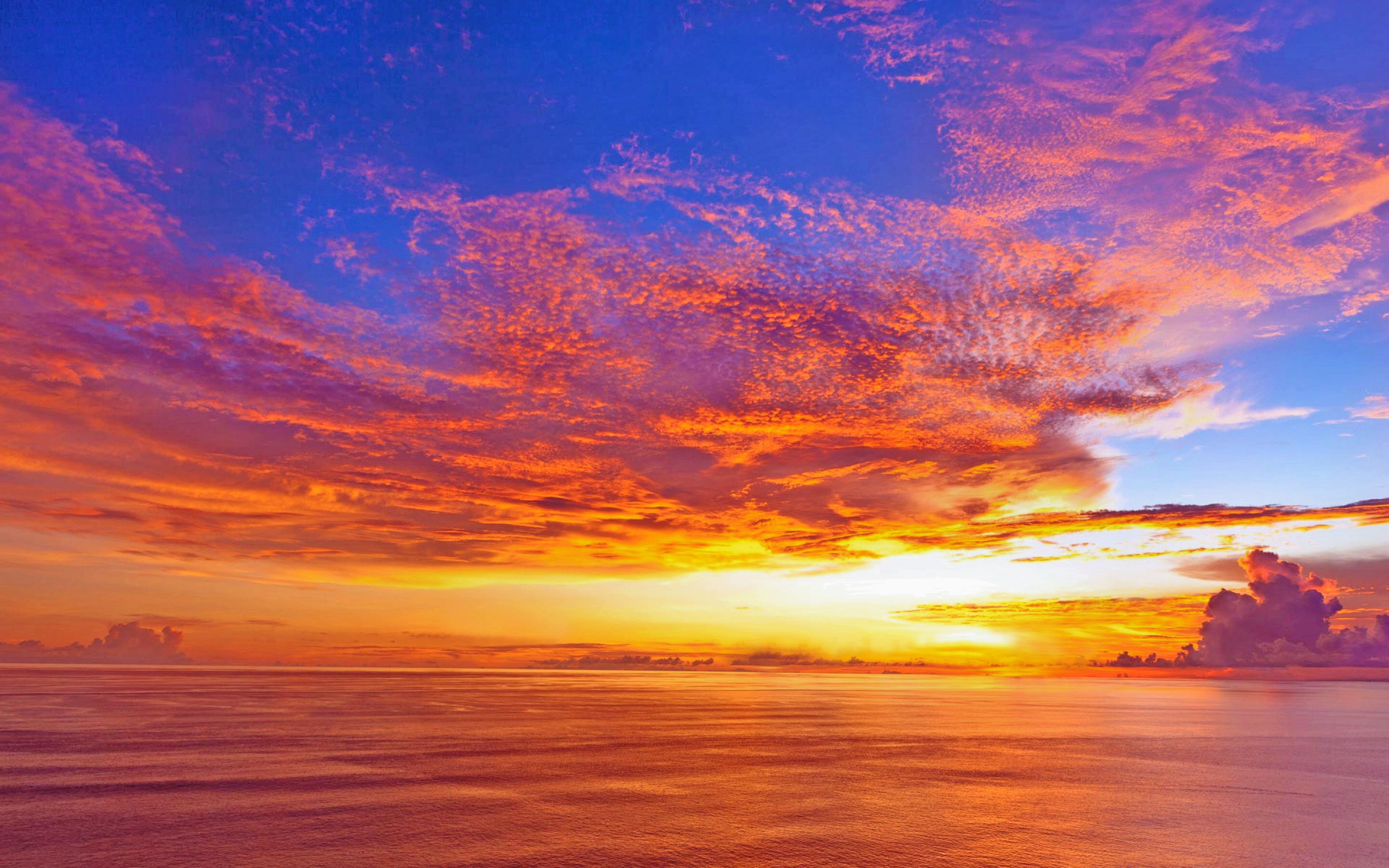 Free download wallpaper Nature, Sunset, Sky, Sea, Horizon, Earth, Colorful, Cloud, Scenic on your PC desktop