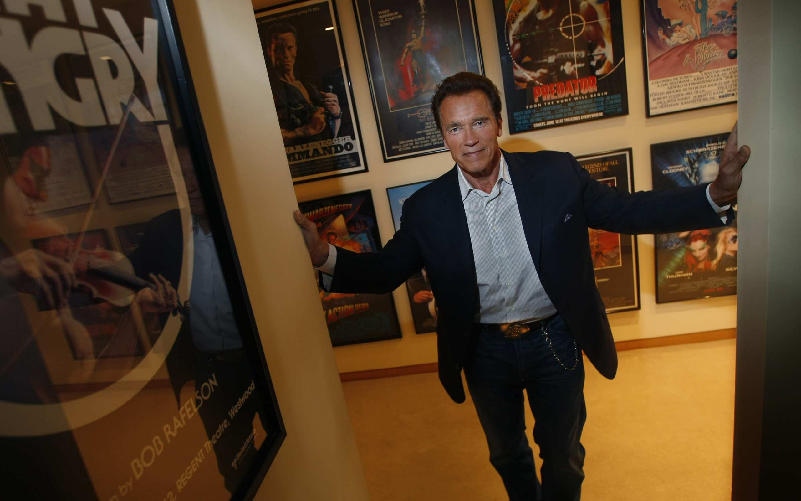 Baixe gratuitamente a imagem Arnold Schwarzenegger, Celebridade na área de trabalho do seu PC