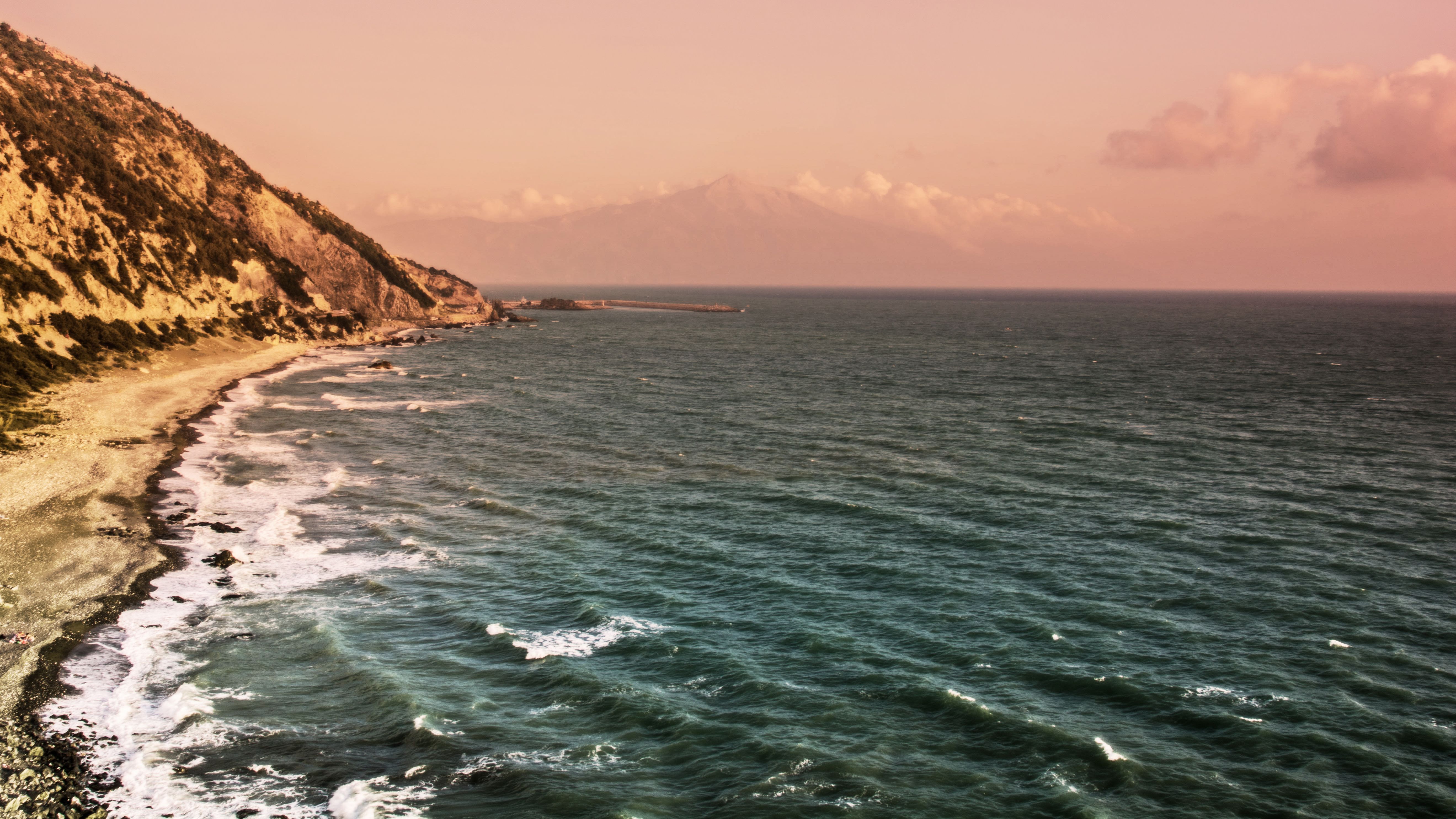 Baixe gratuitamente a imagem Mar, Praia, Montanha, Costa, Onda, Terra/natureza, Paisagem Marinha na área de trabalho do seu PC